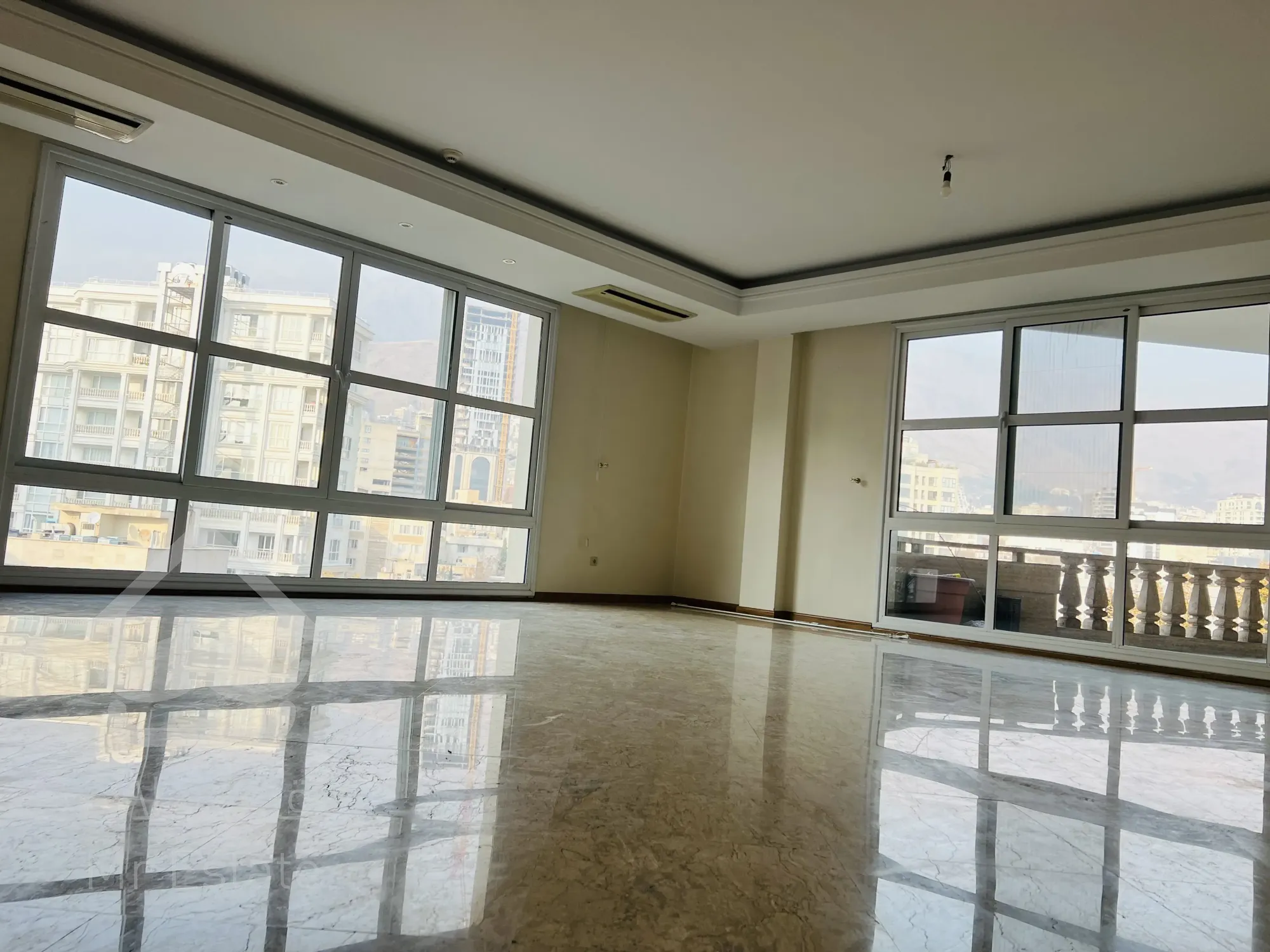 اجاره آپارتمان برج 3 خواب مستر در فرمانیه