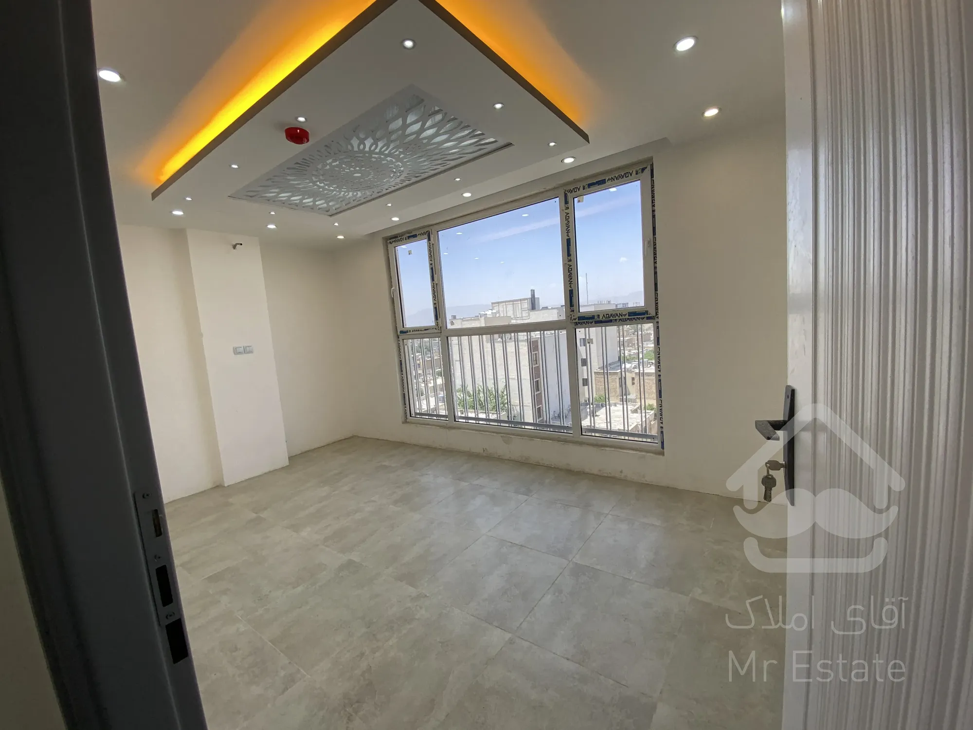 فروش اپارتمان بر خیابان اصلی فصل اباد