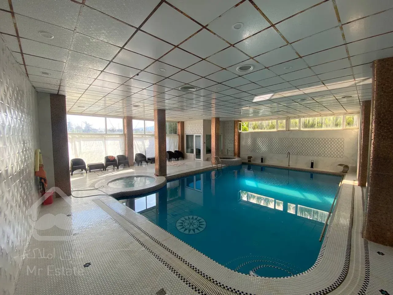 کاخ ویلا استخردار در چالوس