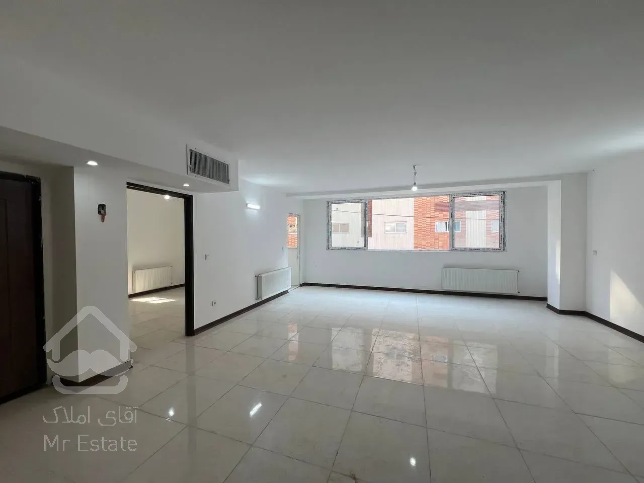 سه طبقه ویلایی