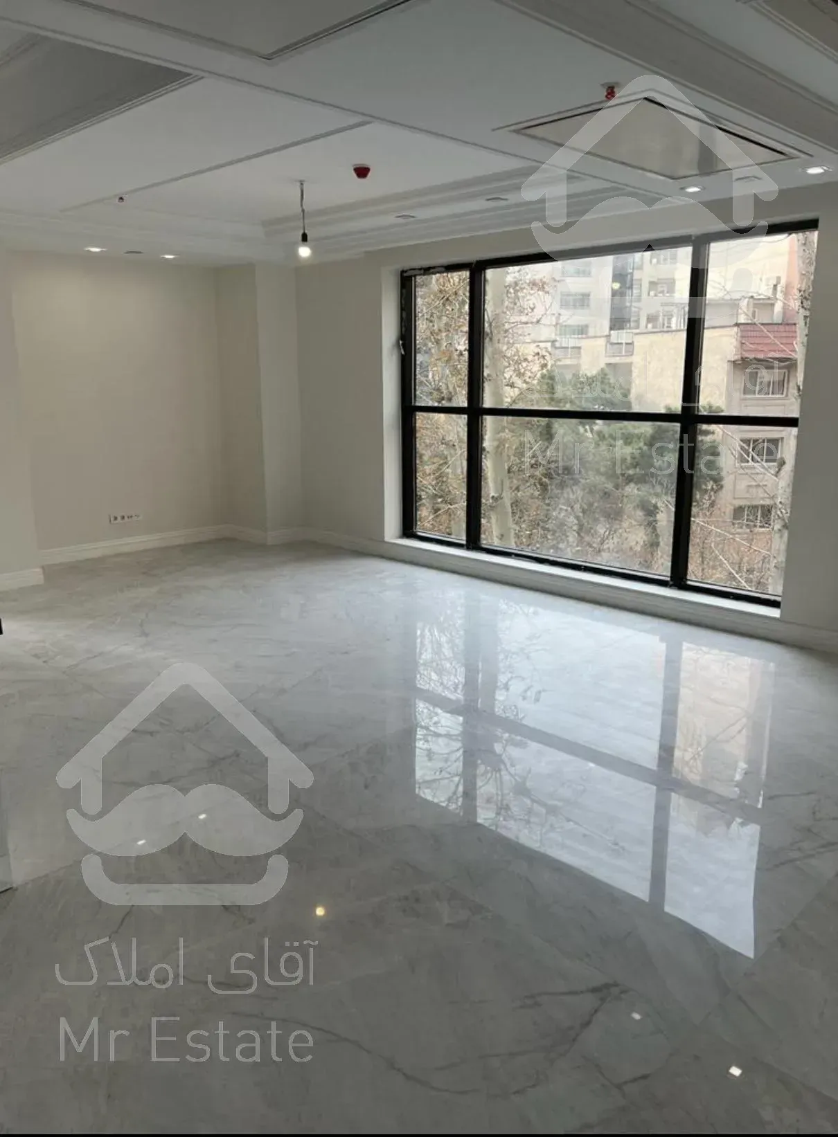 ۲۷۰متر آپارتمان مدرن در فرمانیه