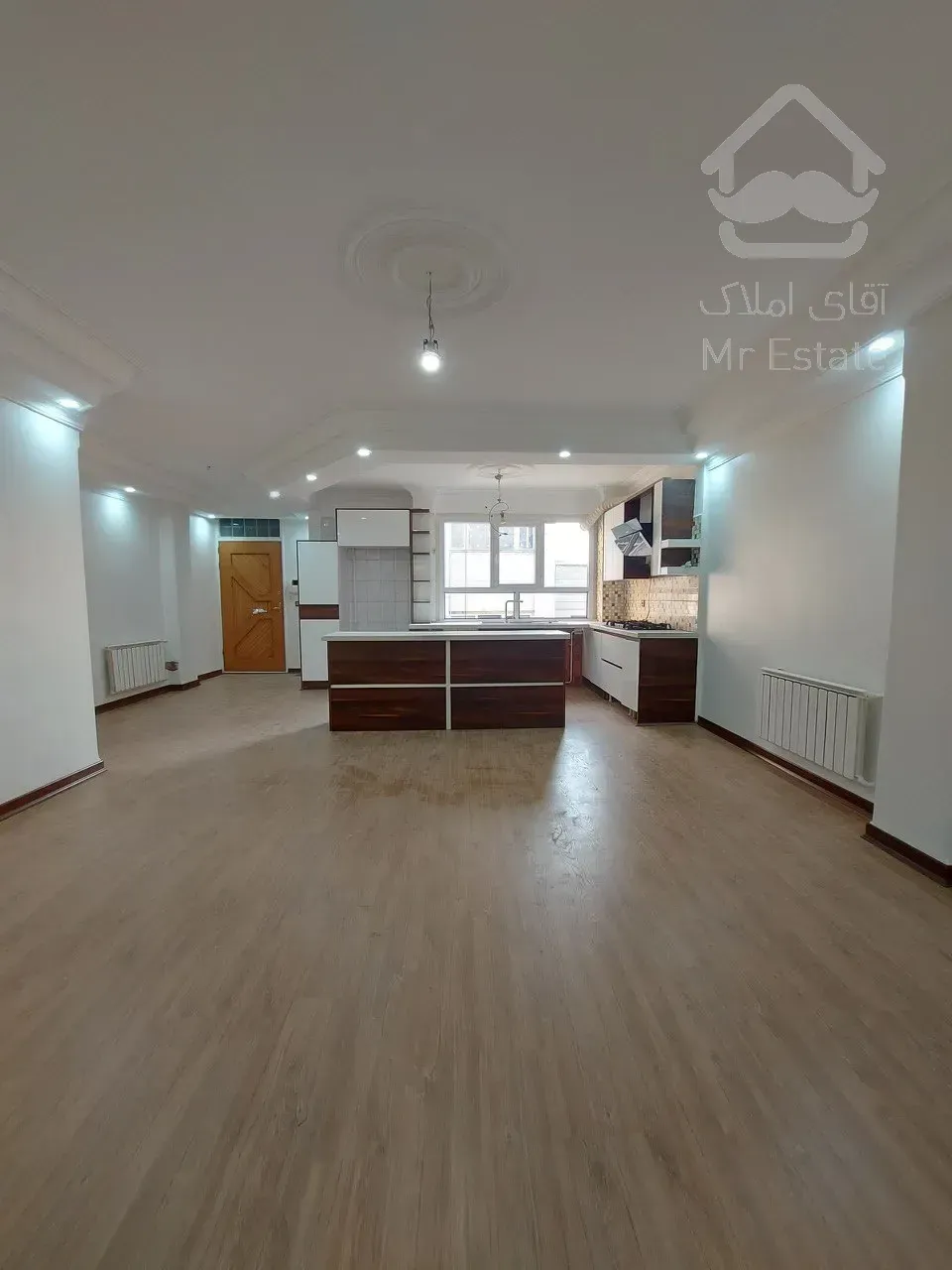 ۸۰متر۲خواب فول نور مستقیم تاپ لوکیشن