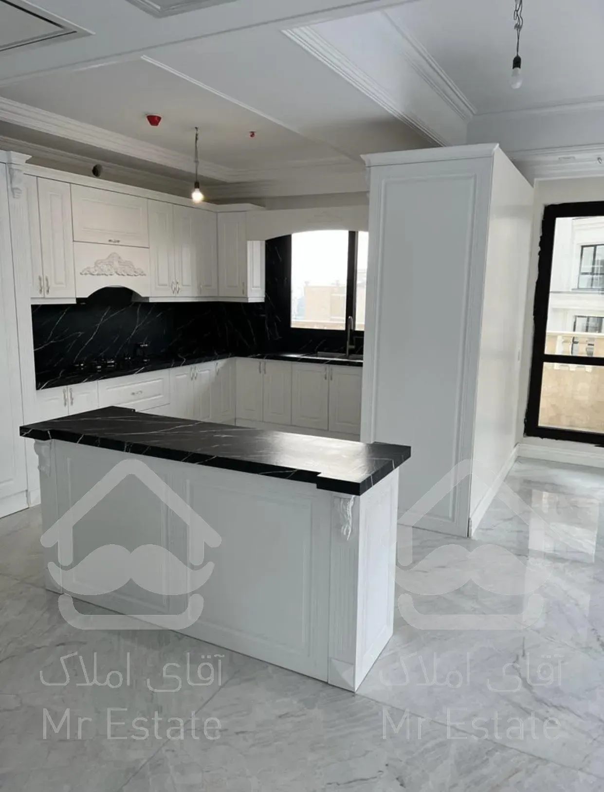 ۲۷۰متر آپارتمان مدرن در فرمانیه