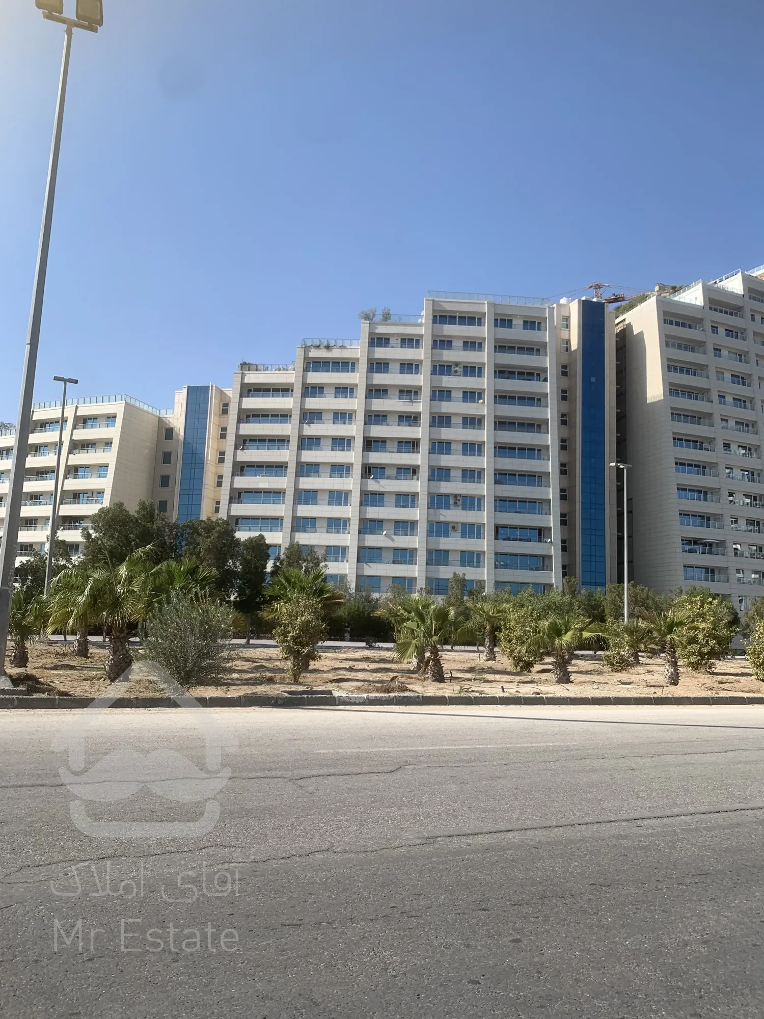 فروش برج روما دوخواب ۱۶۴متری دیدکامل دریا از اتاق و پذیرایی