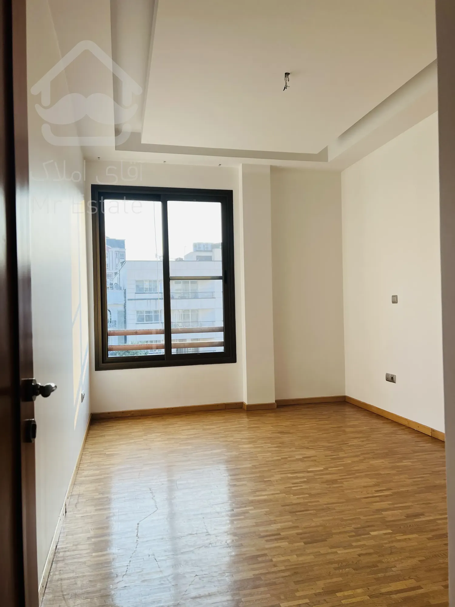 اجاره آپارتمان اکازیون 3 خوابه در نیاوران