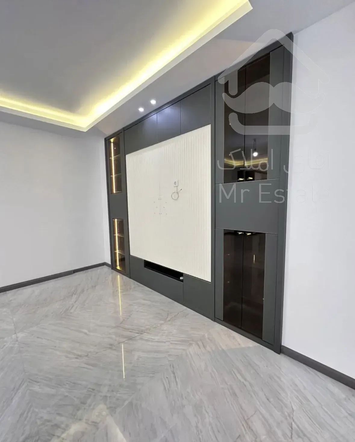 فروش آپارتمان ۹۹ متری ۲ خوابه فول امکانات سالن پرده خور در پونک شمالی