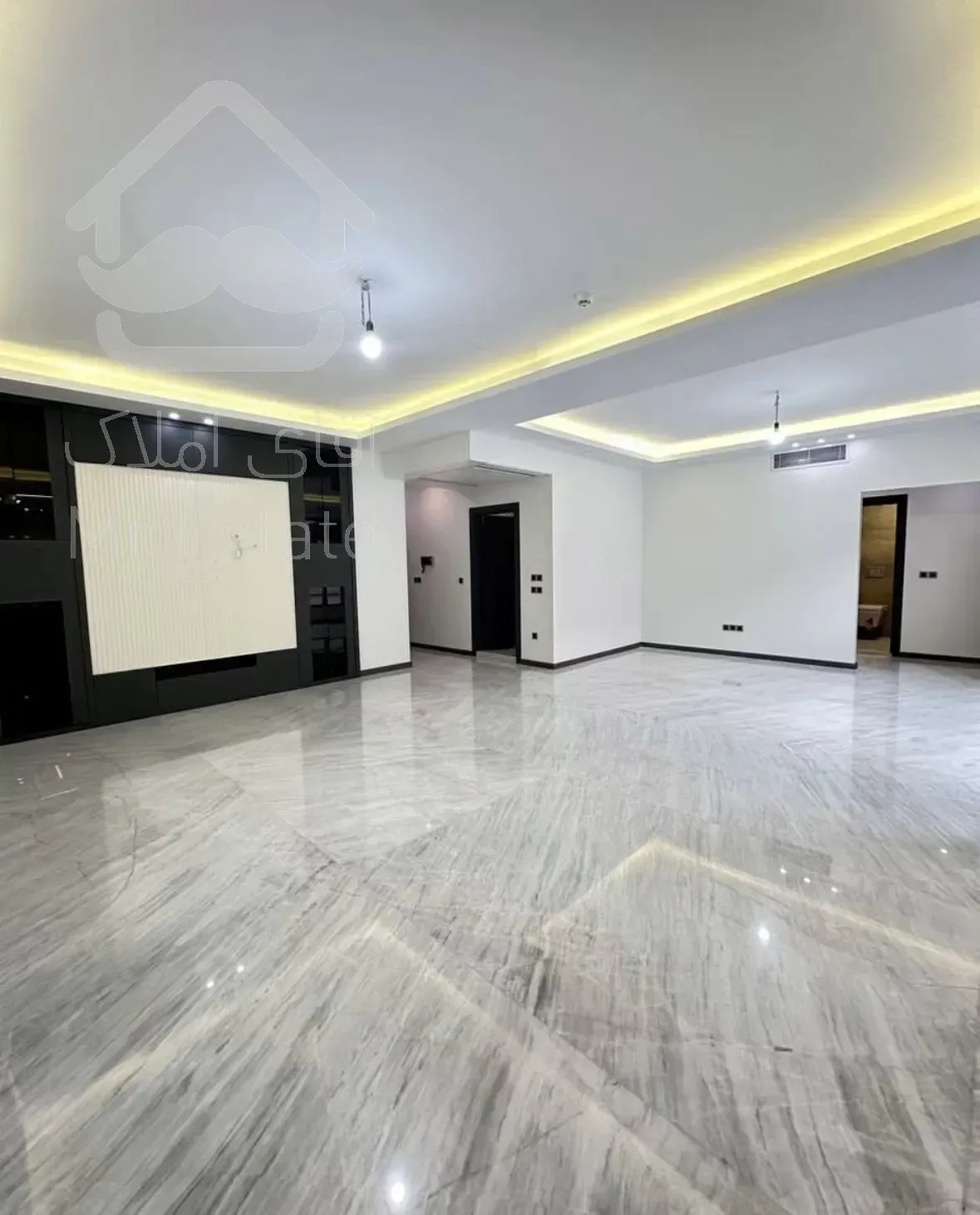 فروش آپارتمان ۹۹ متری ۲ خوابه فول امکانات سالن پرده خور در پونک شمالی