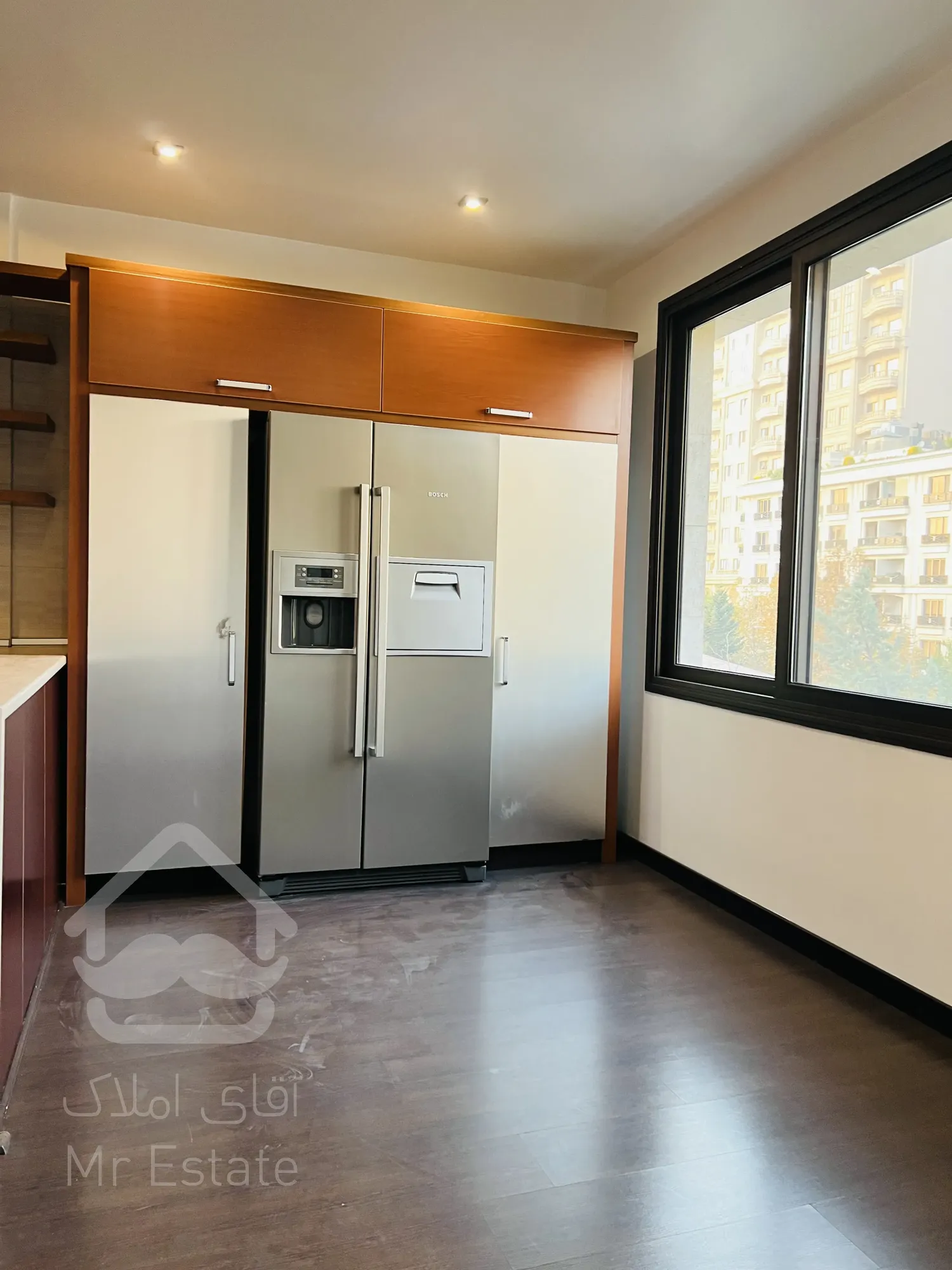 اجاره آپارتمان اکازیون 3 خوابه در نیاوران