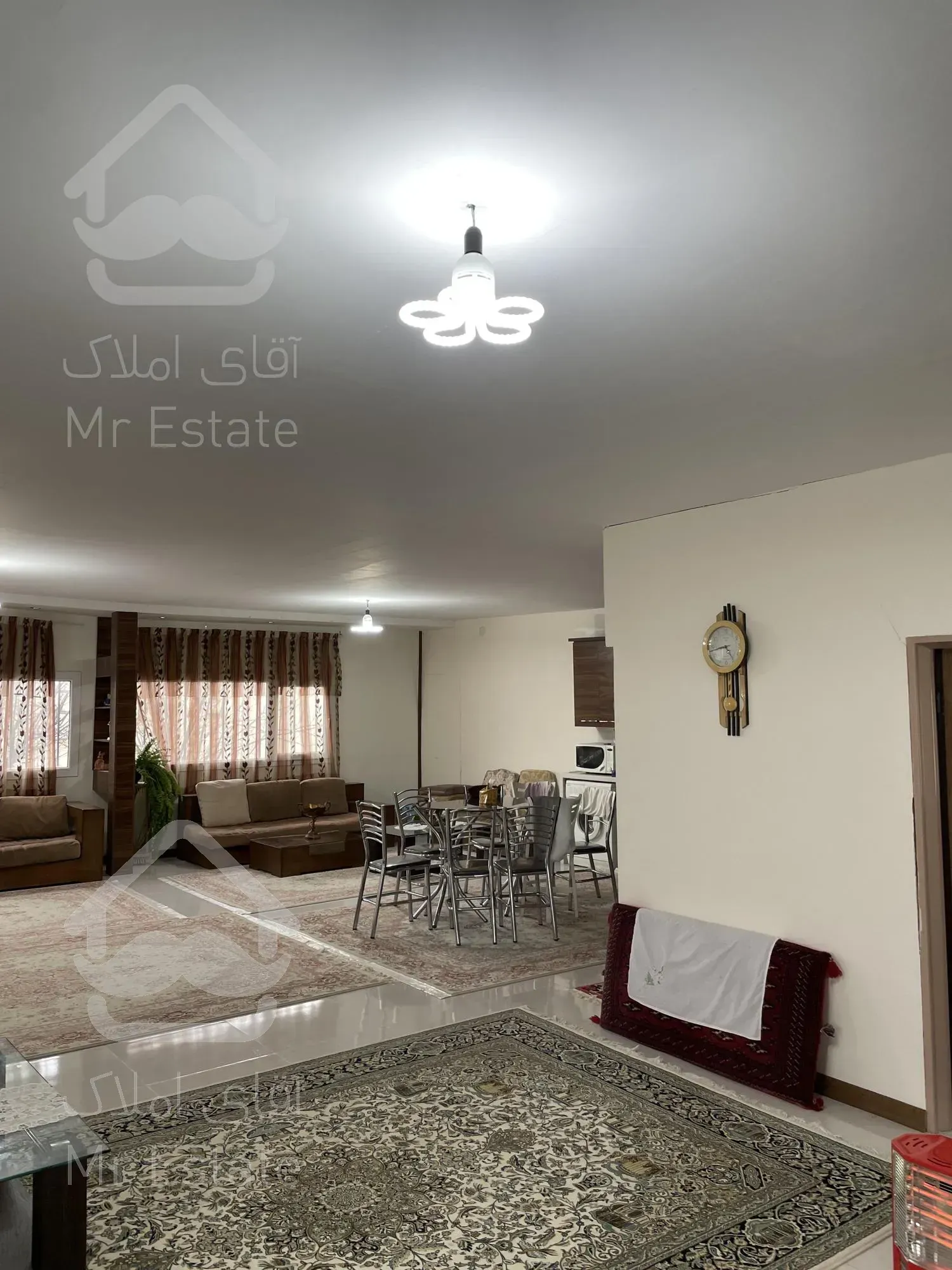 ۱۳۰ متر بنا ۱۲۰۰ متر زمین