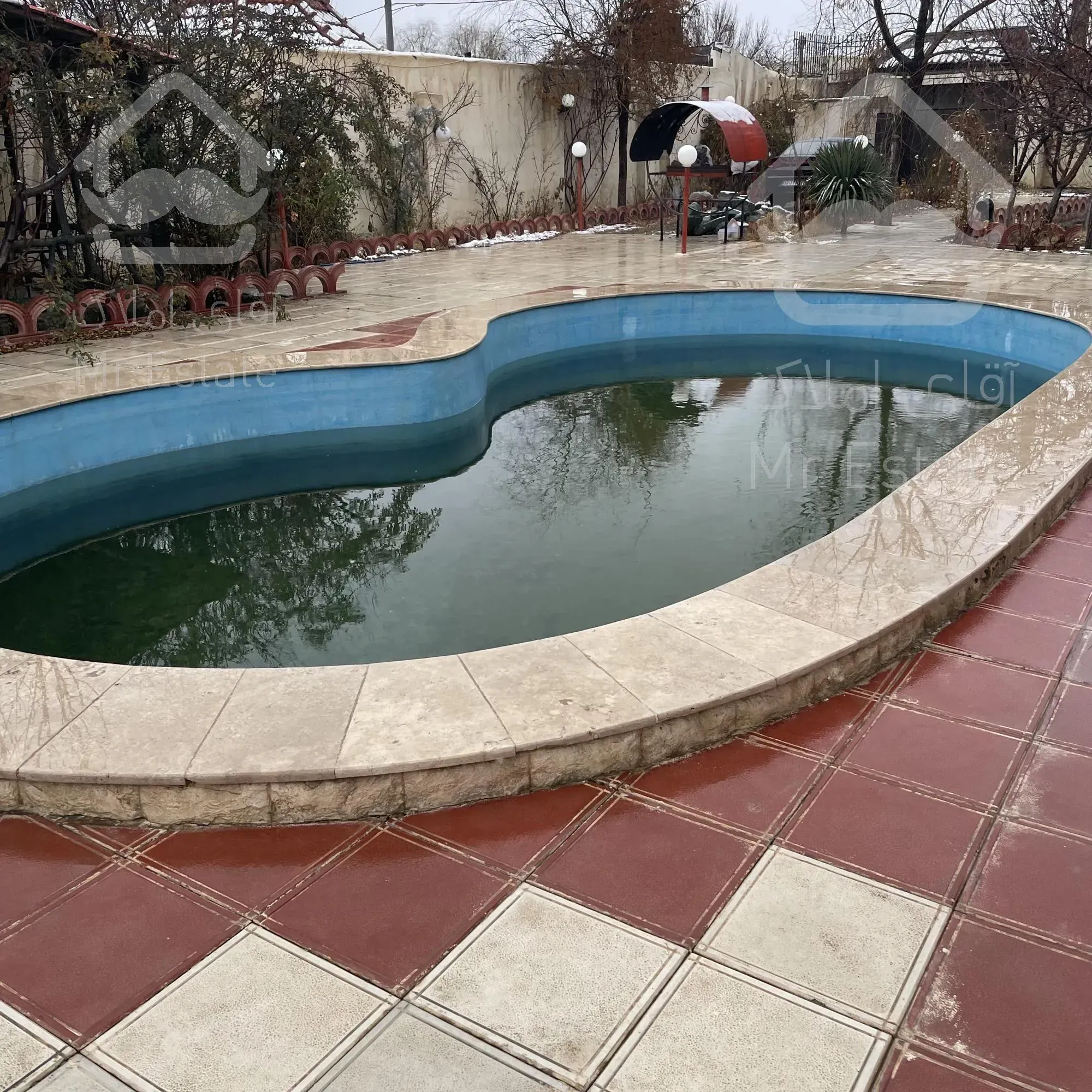 ۱۳۰ متر بنا ۱۲۰۰ متر زمین