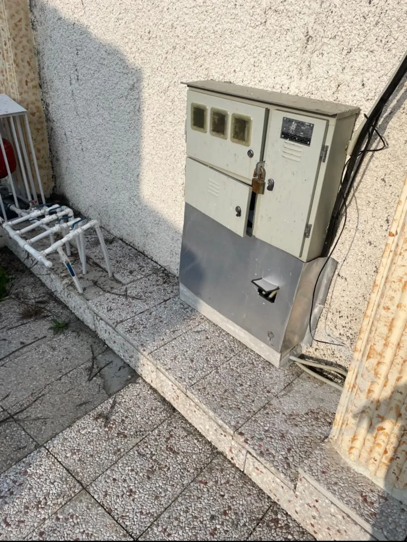 مجموعه ۱۰۰۰ متری