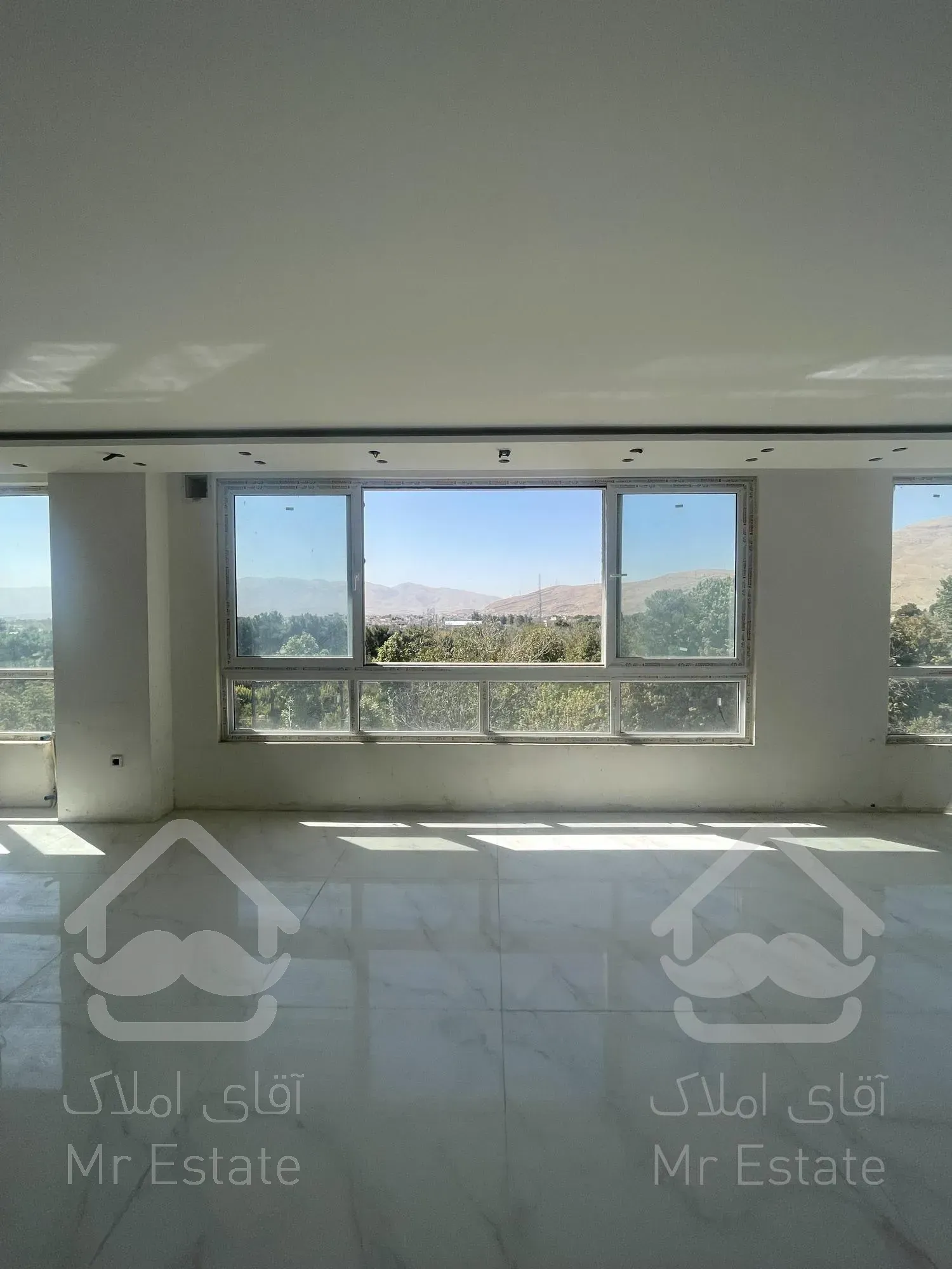 فروش واحد جنوبي/سه خواب/زرهي