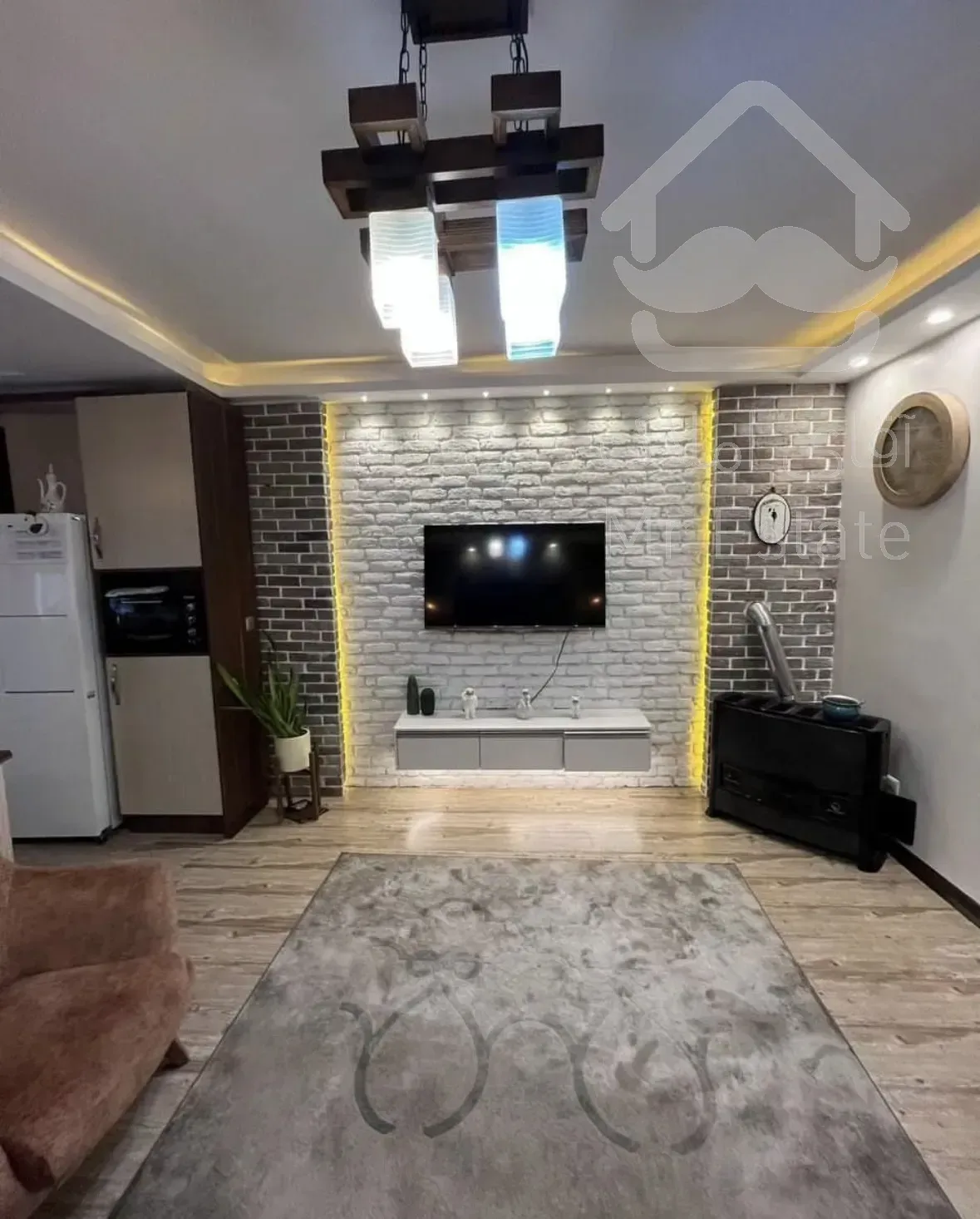 فروش آپارتمان ۸۰ متری ۲ خوابه فول امکانات رو به آفتاب در فردوس