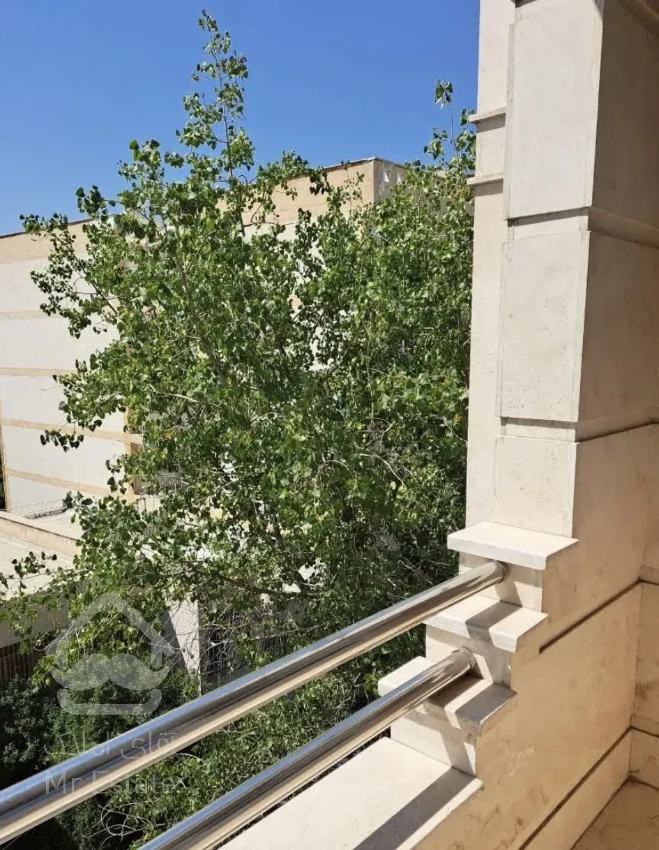 اجاره 220 متری جهانتاب