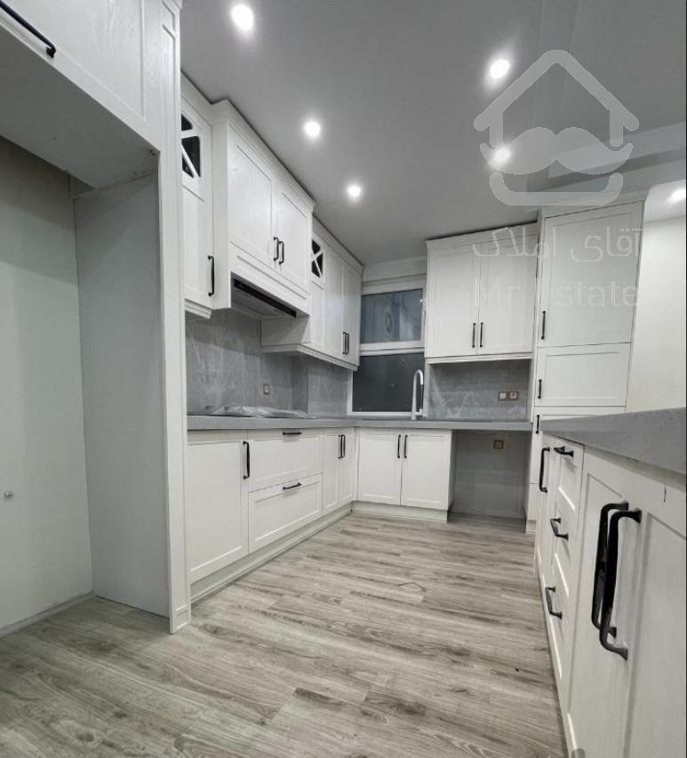 ۹۷ متر سازه ای خاص فول امکانات