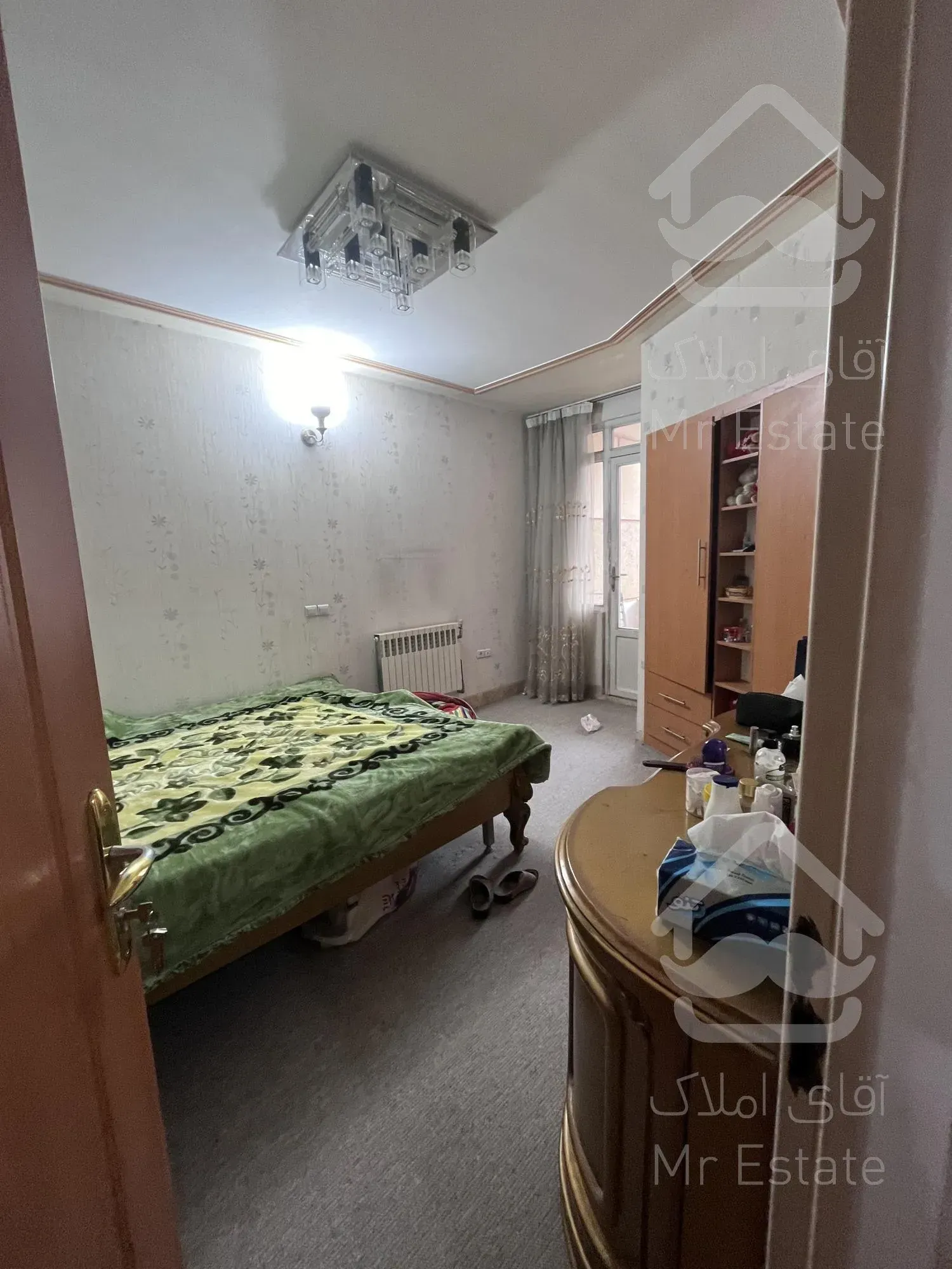 اپارتمان۱۸۰متری سه خواب همت شمالی