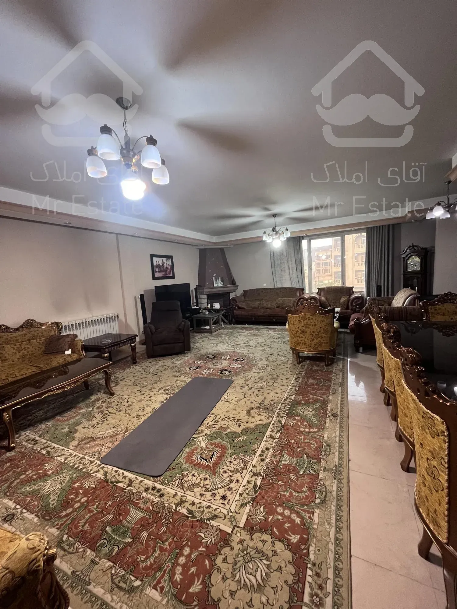 اپارتمان۱۸۰متری سه خواب همت شمالی