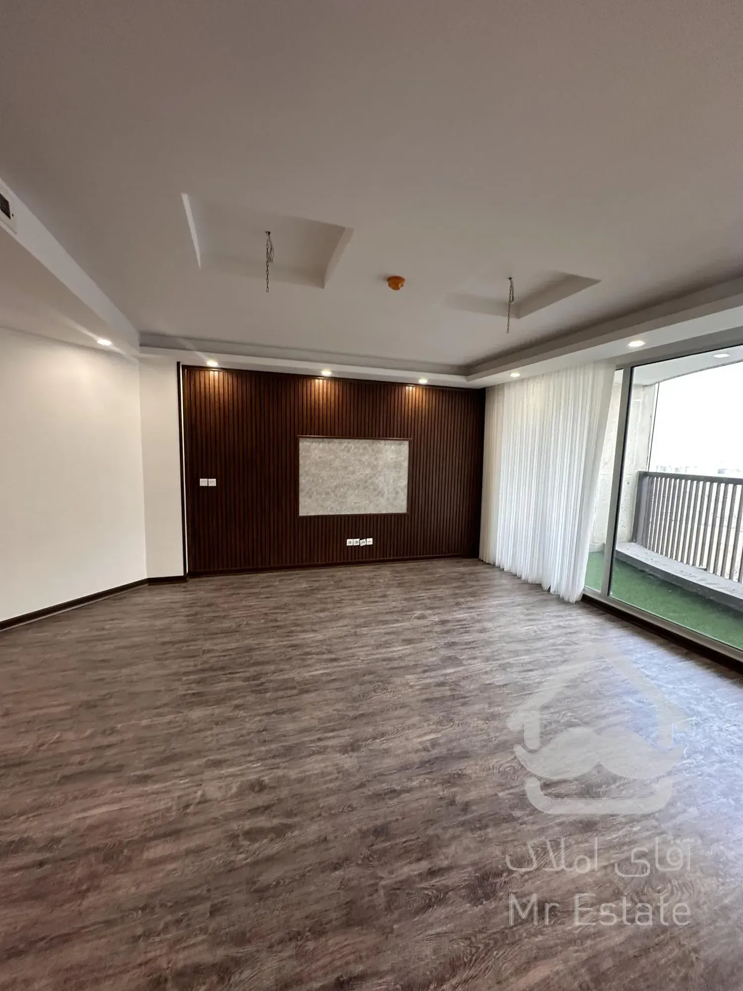 برج کلید نخورده پردیس/زیر قیمت منطقه