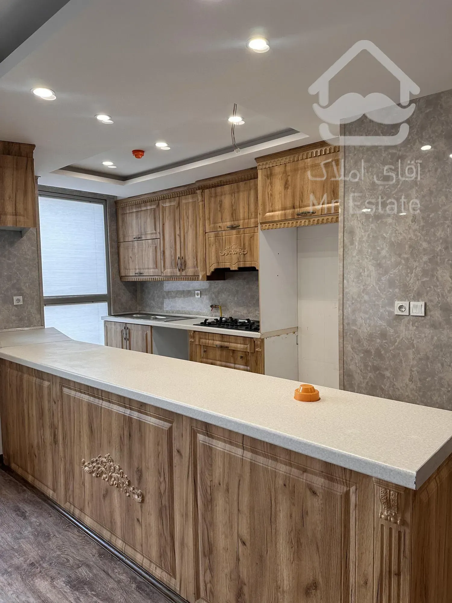 برج کلید نخورده پردیس/زیر قیمت منطقه