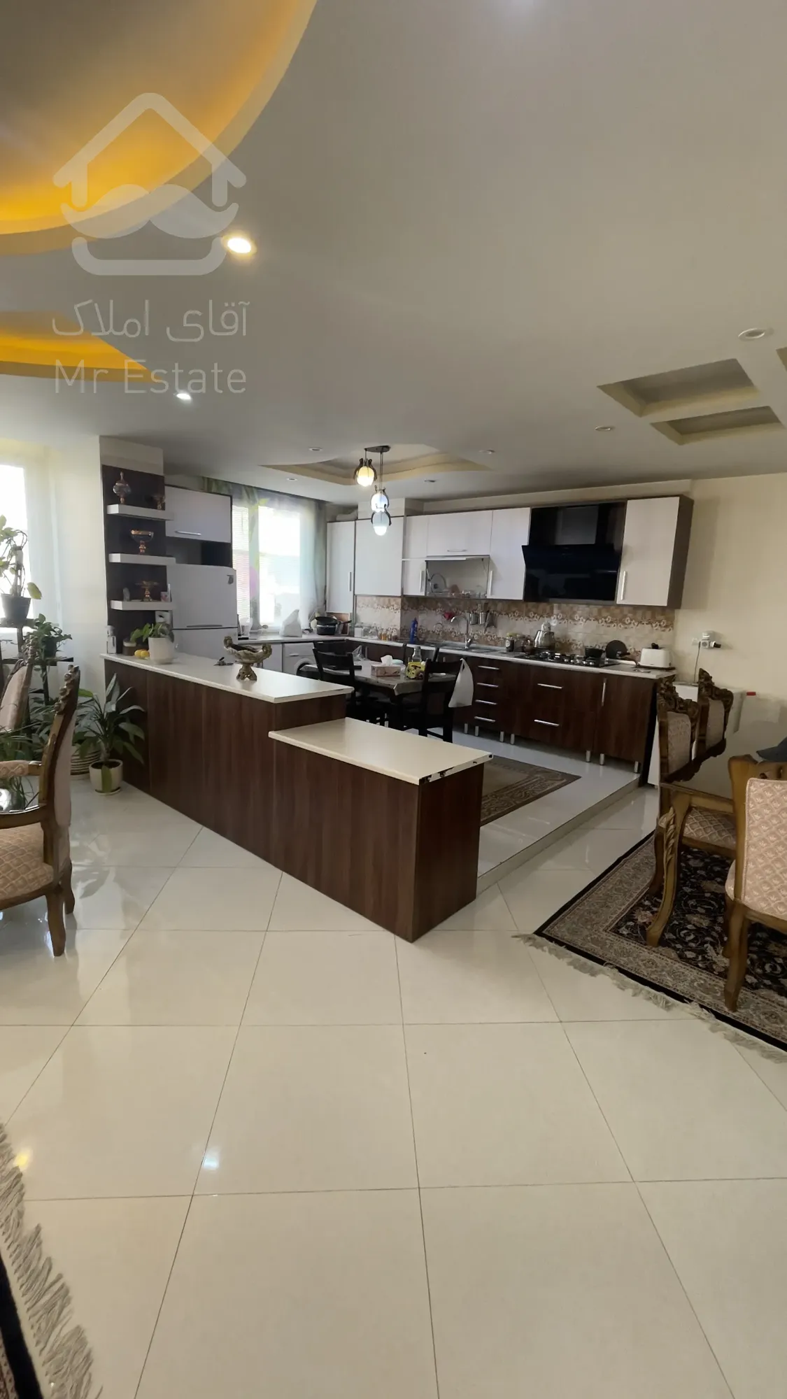 فروش آپارتمان تکواحدی ۱۴۷ متر فاز ۴ مهرشهر