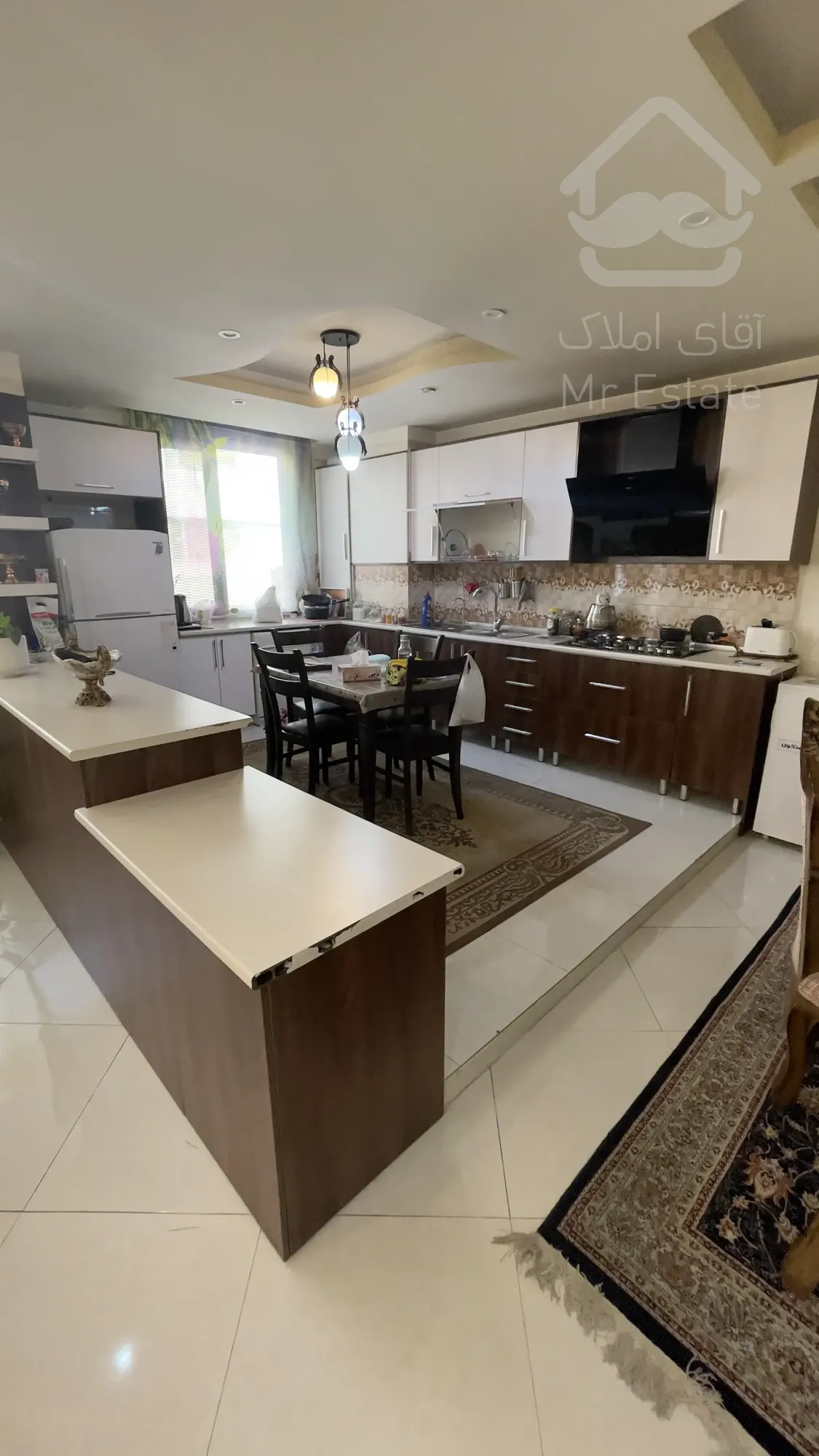 فروش آپارتمان تکواحدی ۱۴۷ متر فاز ۴ مهرشهر