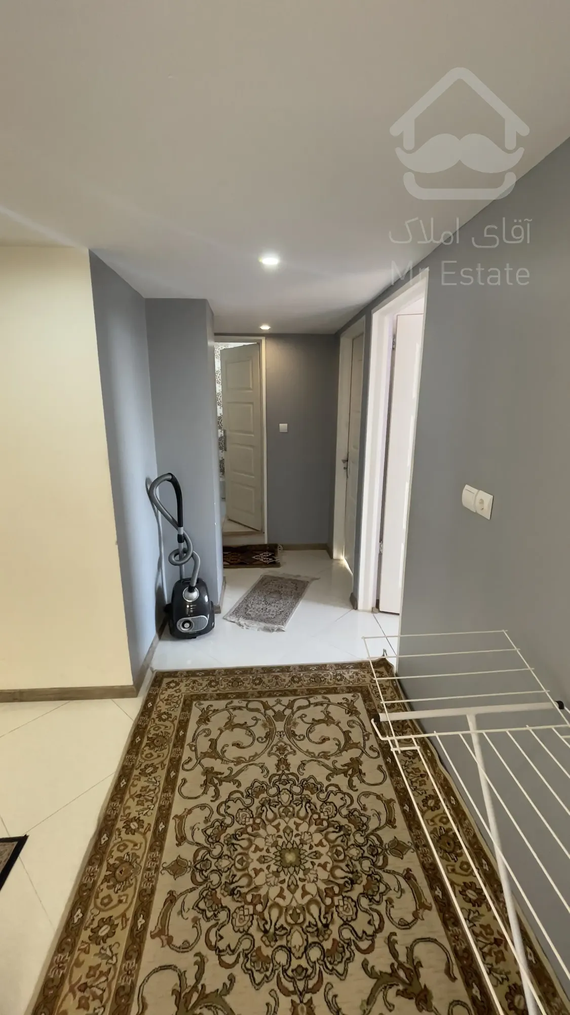 فروش آپارتمان تکواحدی ۱۴۷ متر فاز ۴ مهرشهر