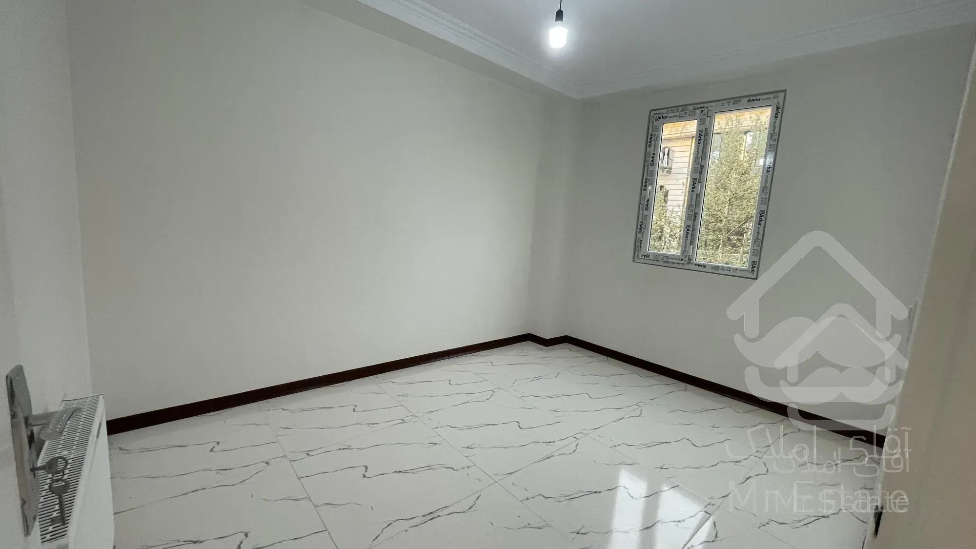 ۸۶ متری سنددار فول