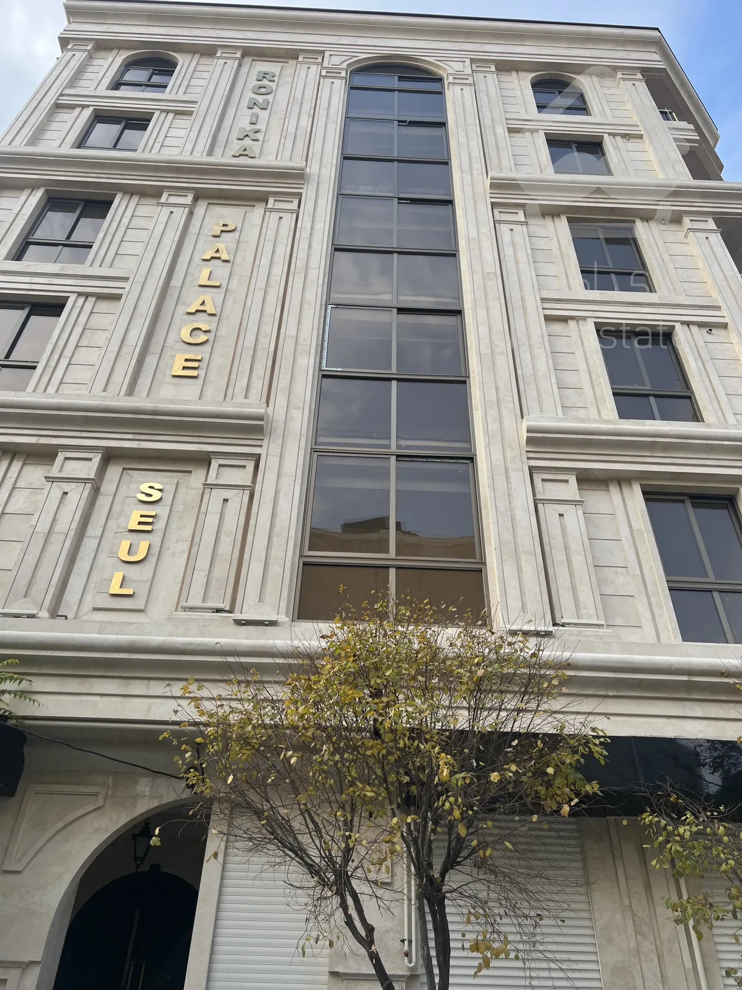 فروش یکجا اپارتمان مسکونی ۵ واحدی و ۲ باب مغازه یکجا