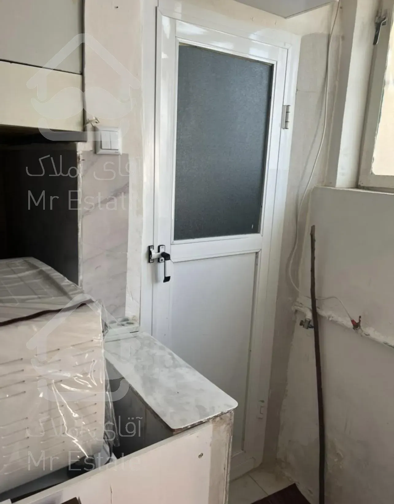 اپارتمان ۴۵ متری کلاک بالا