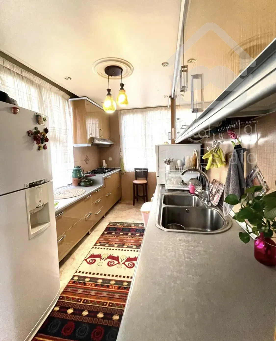 فروش آپارتمان ۸۰ متر دیزاین شده در سازمان برنامه