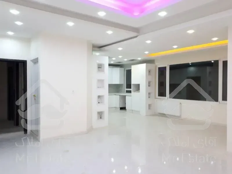 ۶۲ متری/۲خواب/فول/نور عالی/شهرزیبا