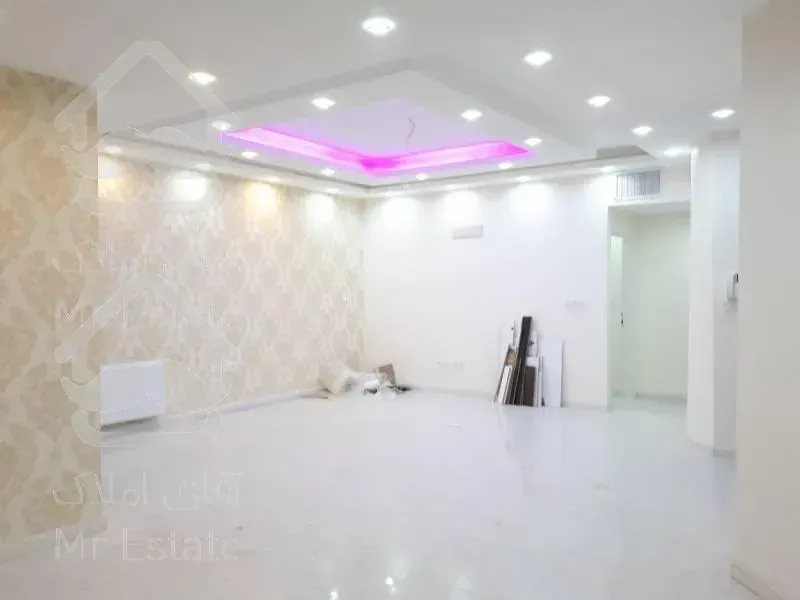 ۶۲ متری/۲خواب/فول/نور عالی/شهرزیبا