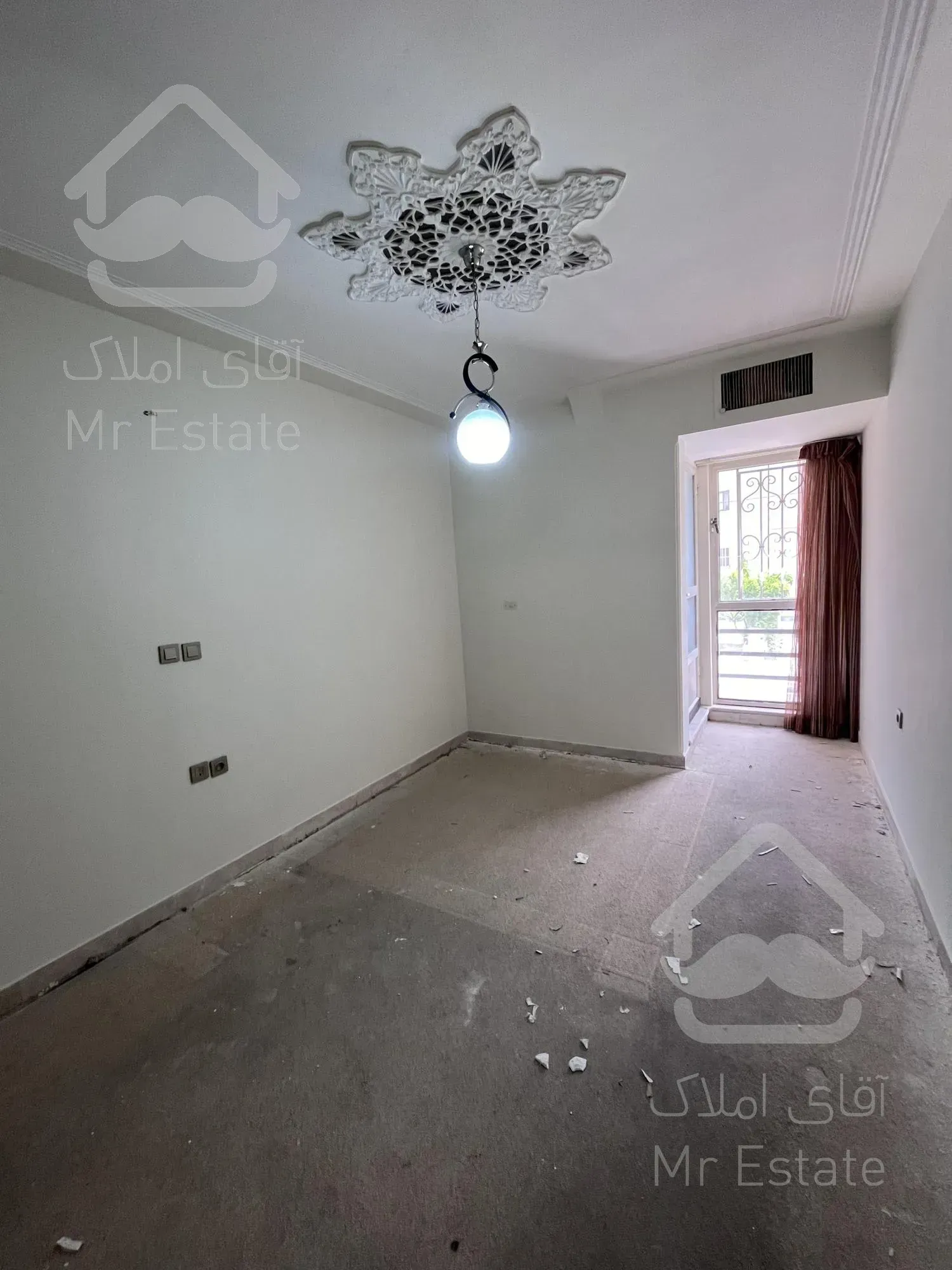 رهن اجاره اپارتمان۱۴۰متری دوخواب قدوسی غربی شیراز