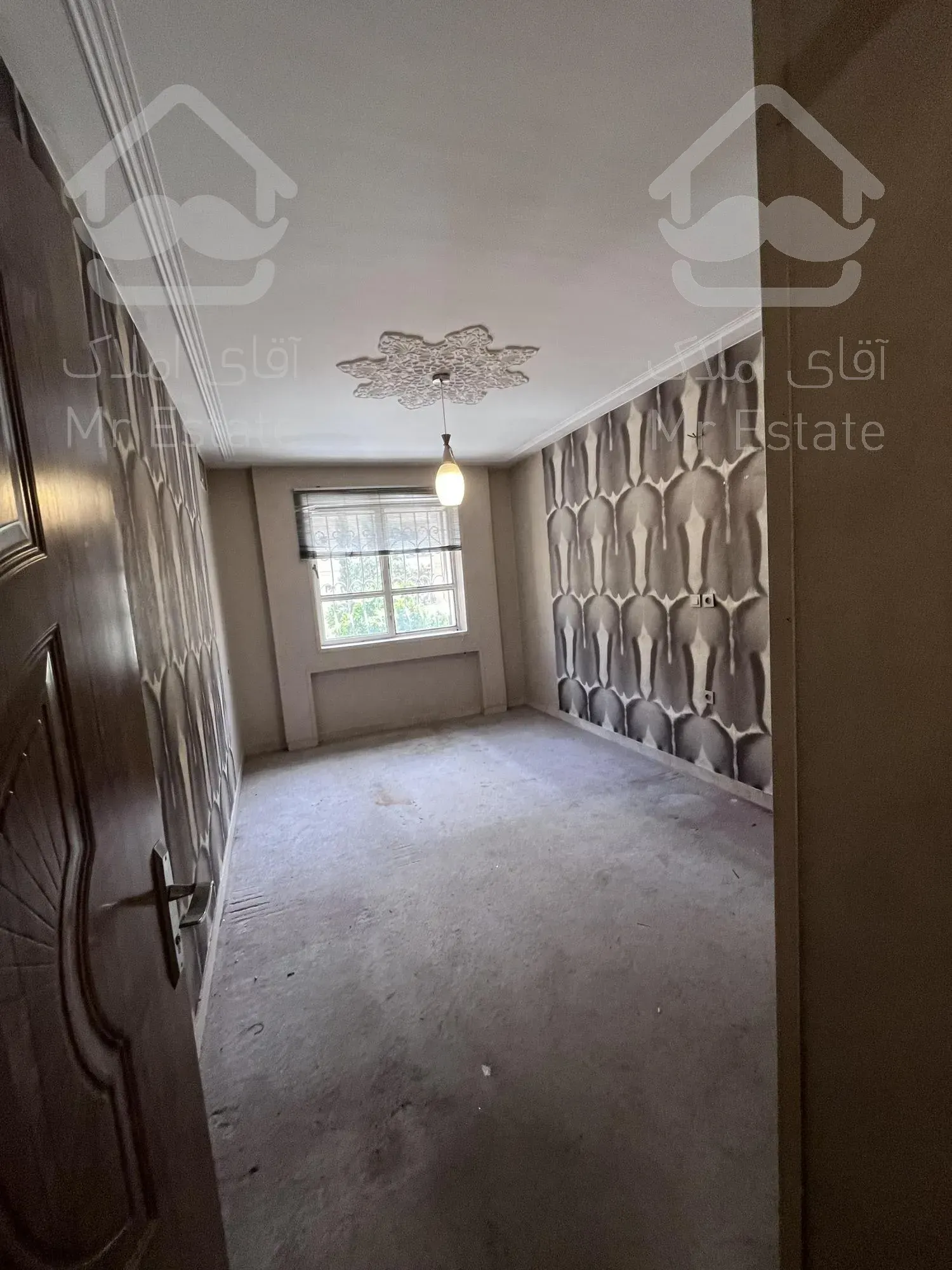 رهن اجاره اپارتمان۱۴۰متری دوخواب قدوسی غربی شیراز