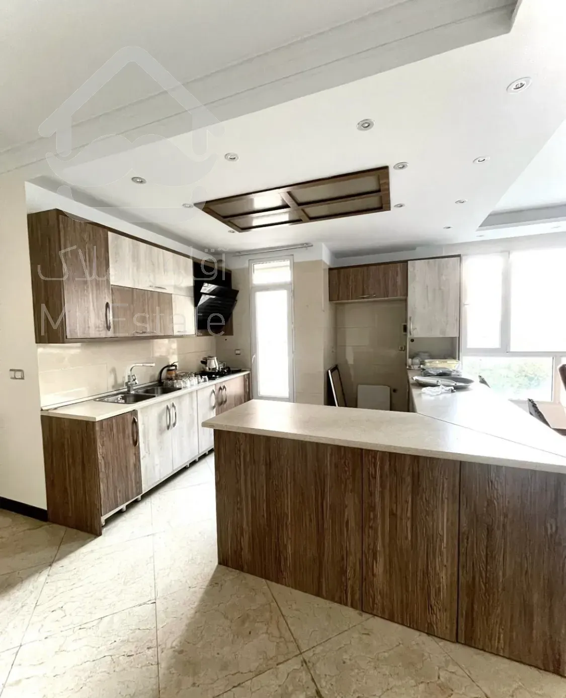 فروش آپارتمان ۸۴ متر پرده خور در فردپس غرب