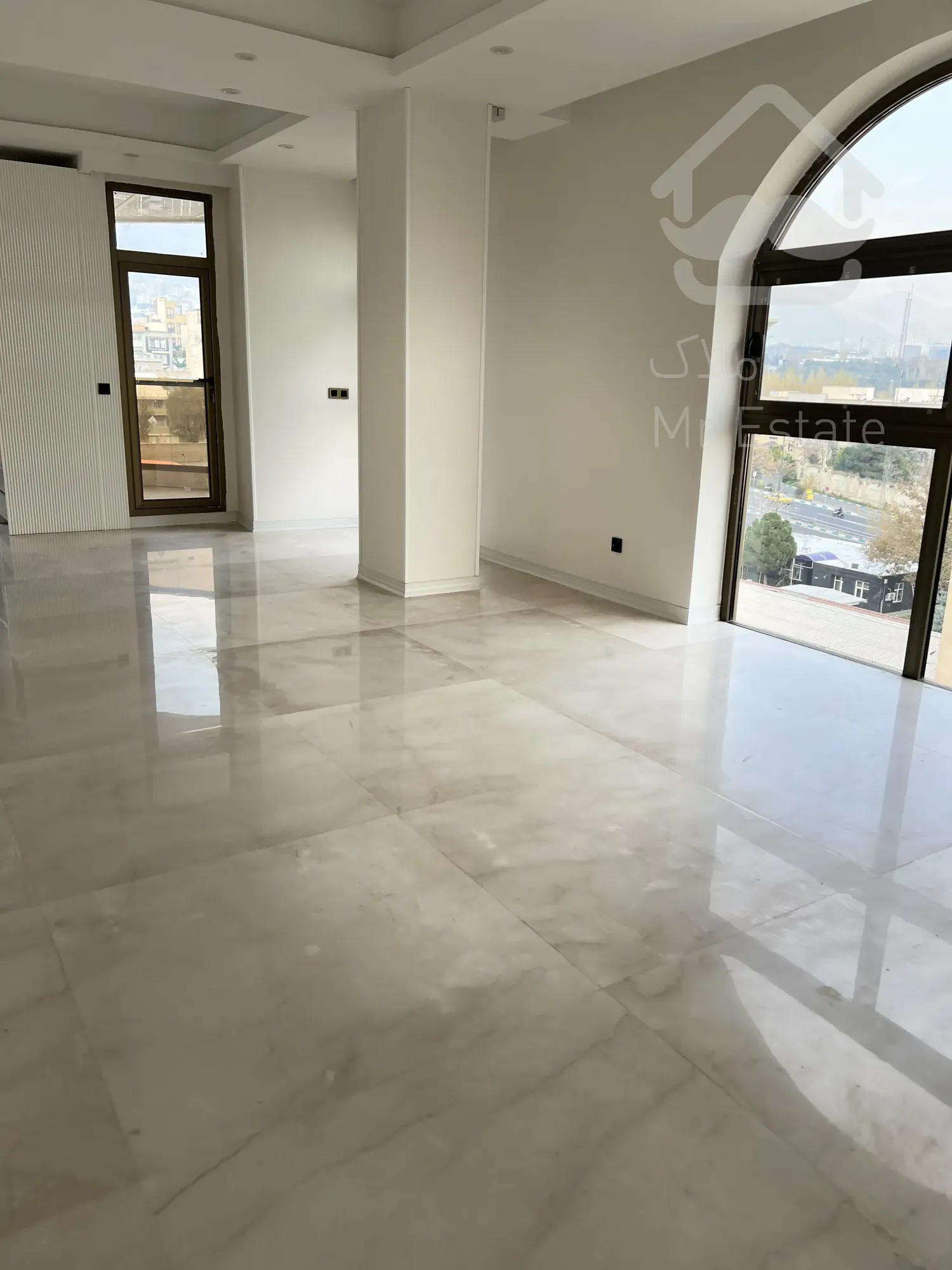 فروش یکجا اپارتمان مسکونی در سئول