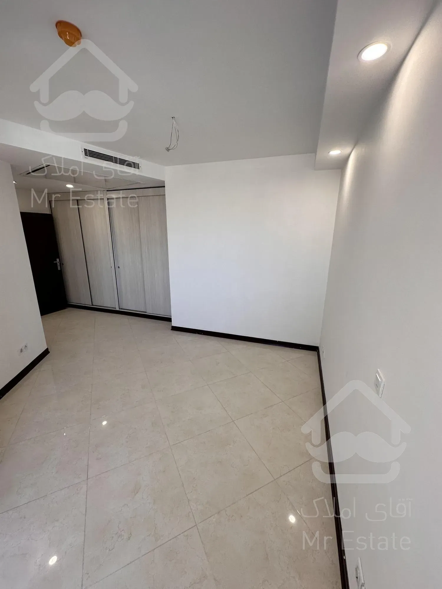 ابرسازه منطقه۲۲/برج مجلل و کلید نخورده پردیس