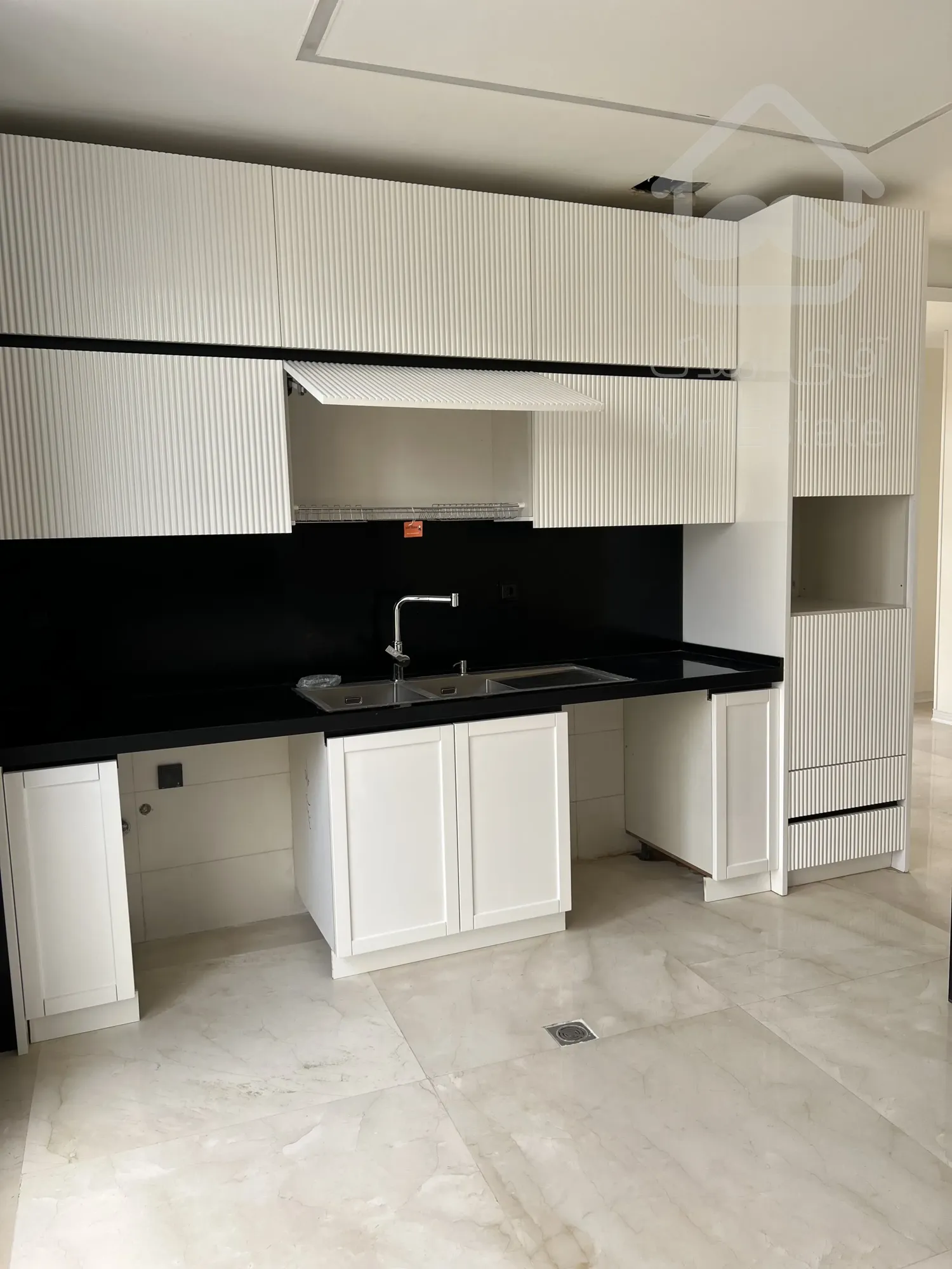 فروش یکجا اپارتمان مسکونی با متریال درجه ۱در سئول