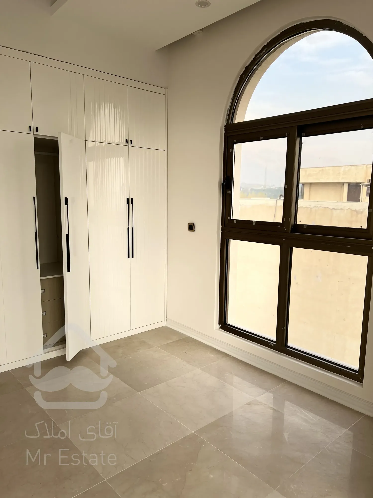 فروش یکجا اپارتمان مسکونی با متریال درجه ۱در سئول