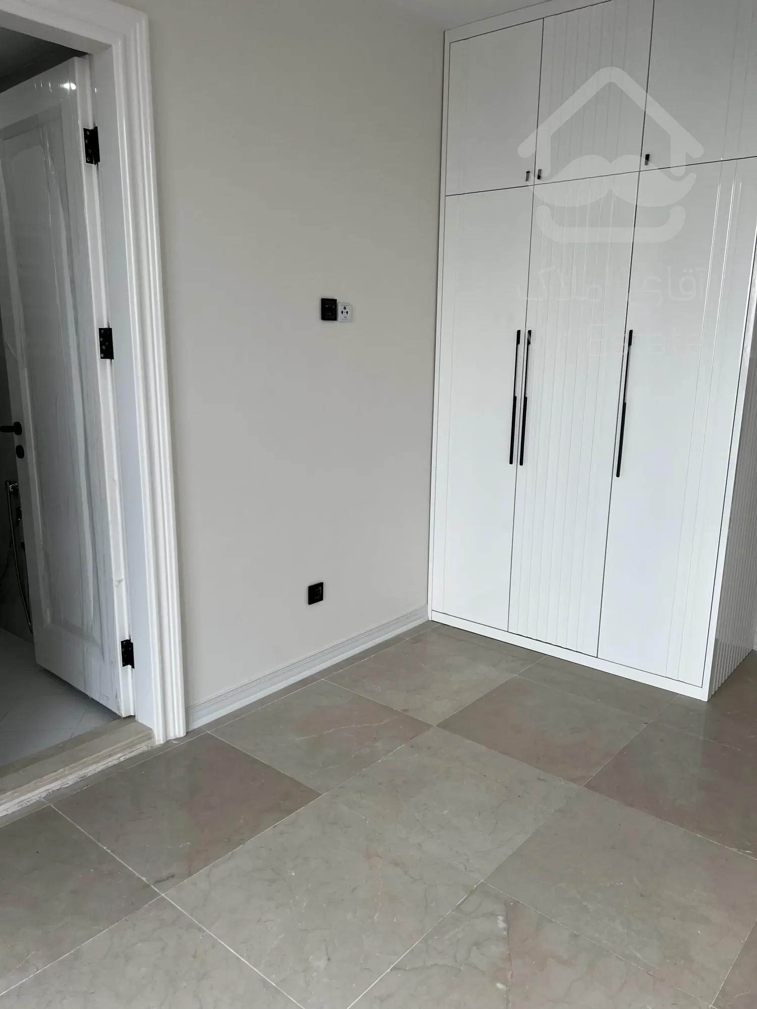 فروش یکجا اپارتمان مسکونی با متریال درجه ۱ در سئول