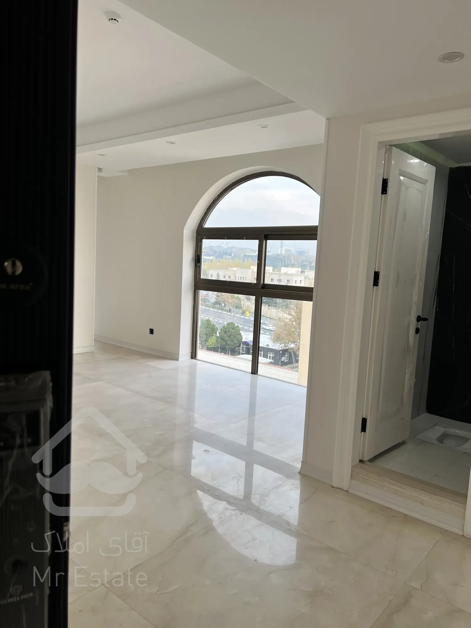 فروش یکجا اپارتمان شیک ۲ خواب یک خواب مستر در سئول