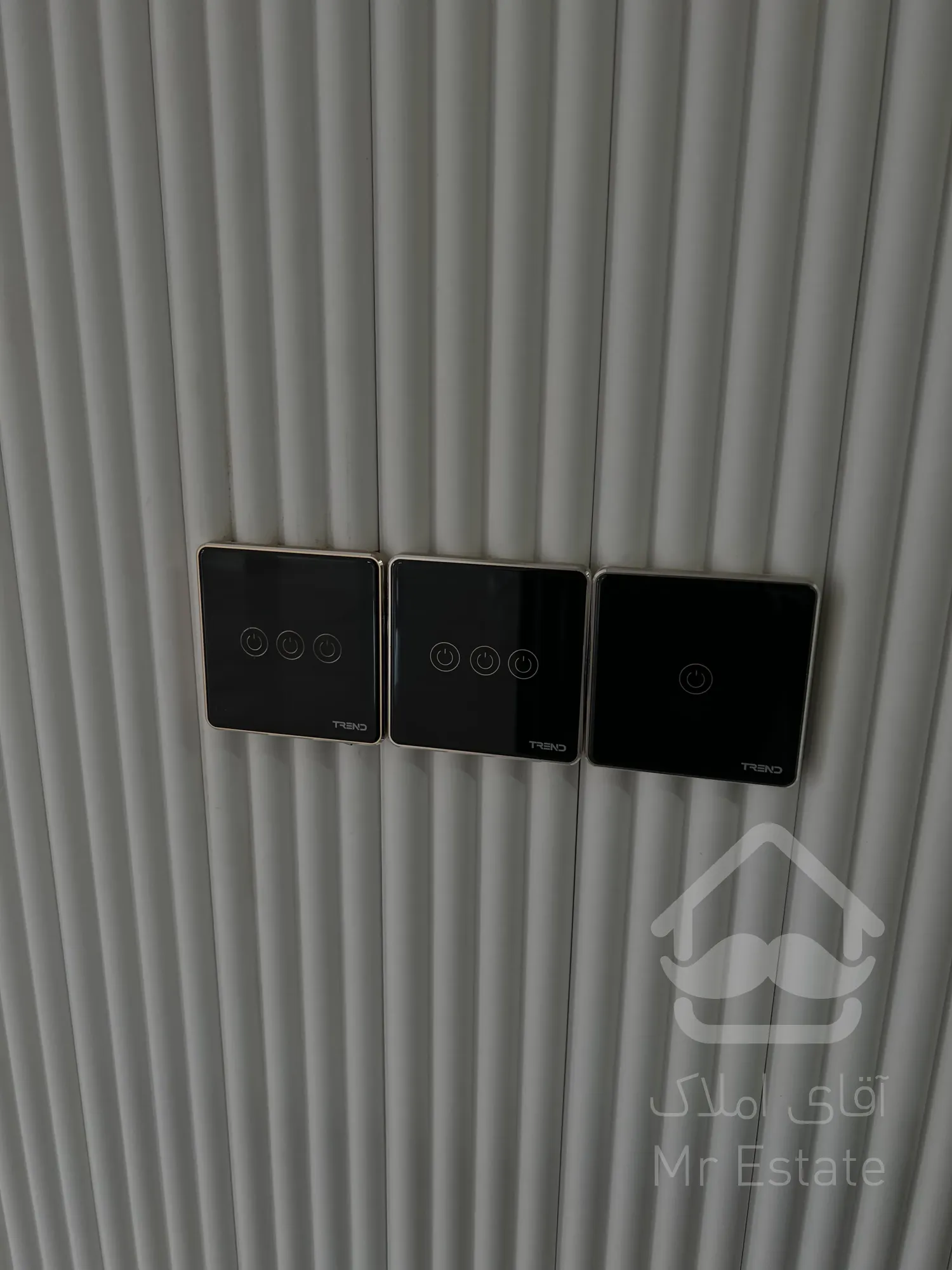 فروش یکجا اپارتمان شیک در سئول و ۲ باب مغازه یکجا