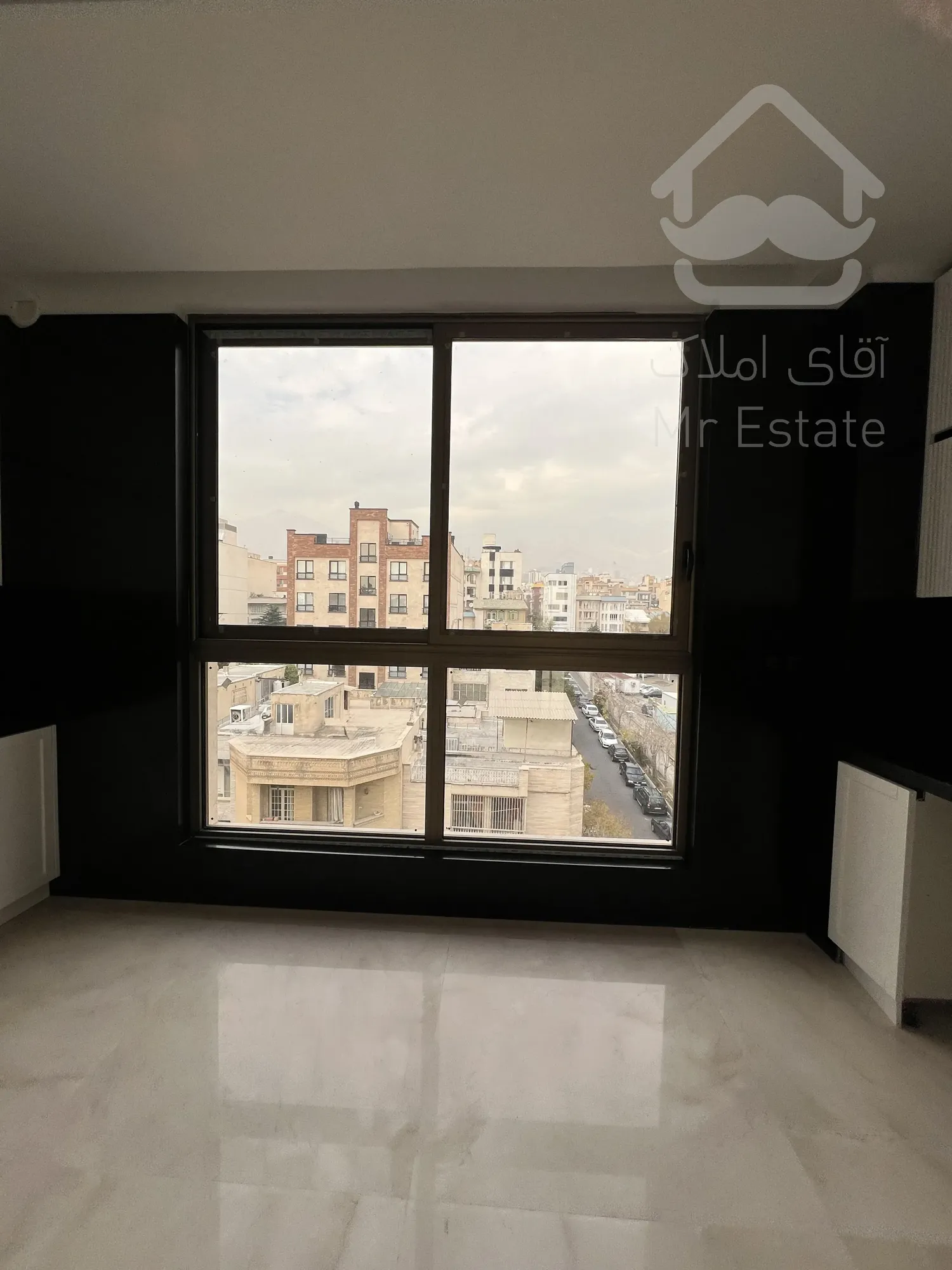 فرصتی استثنایی فروش ۵ واحد مسکونی و ۲ باب مغازه