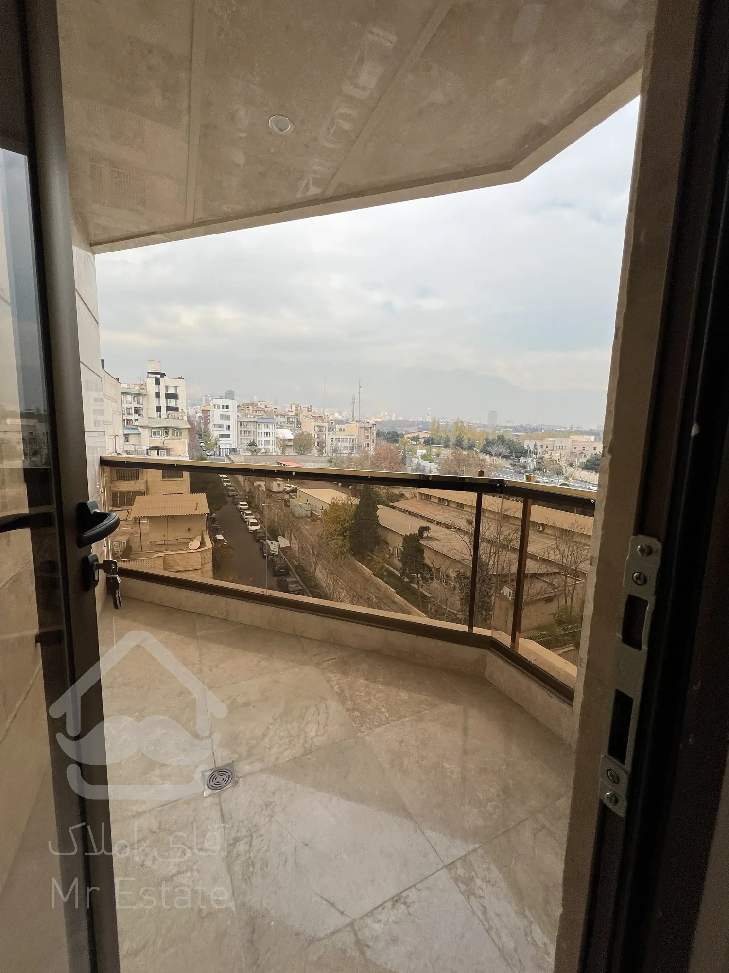 فروش ۵ واحد مسکونی یکجادر رونیکا پالاس سئول