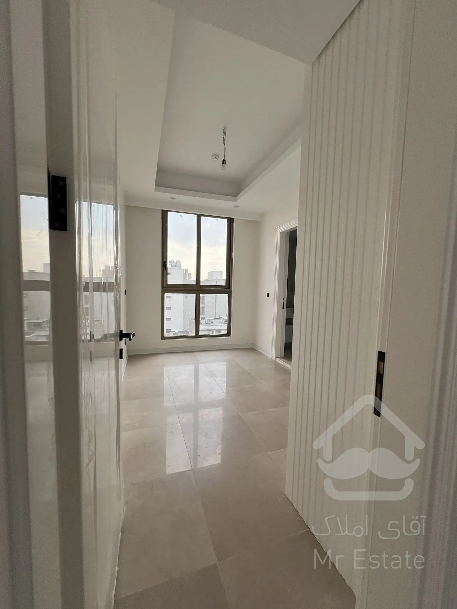 فرصتی استثنایی فروش یکجا اپارتمان سئول و ۲ باب مغازه