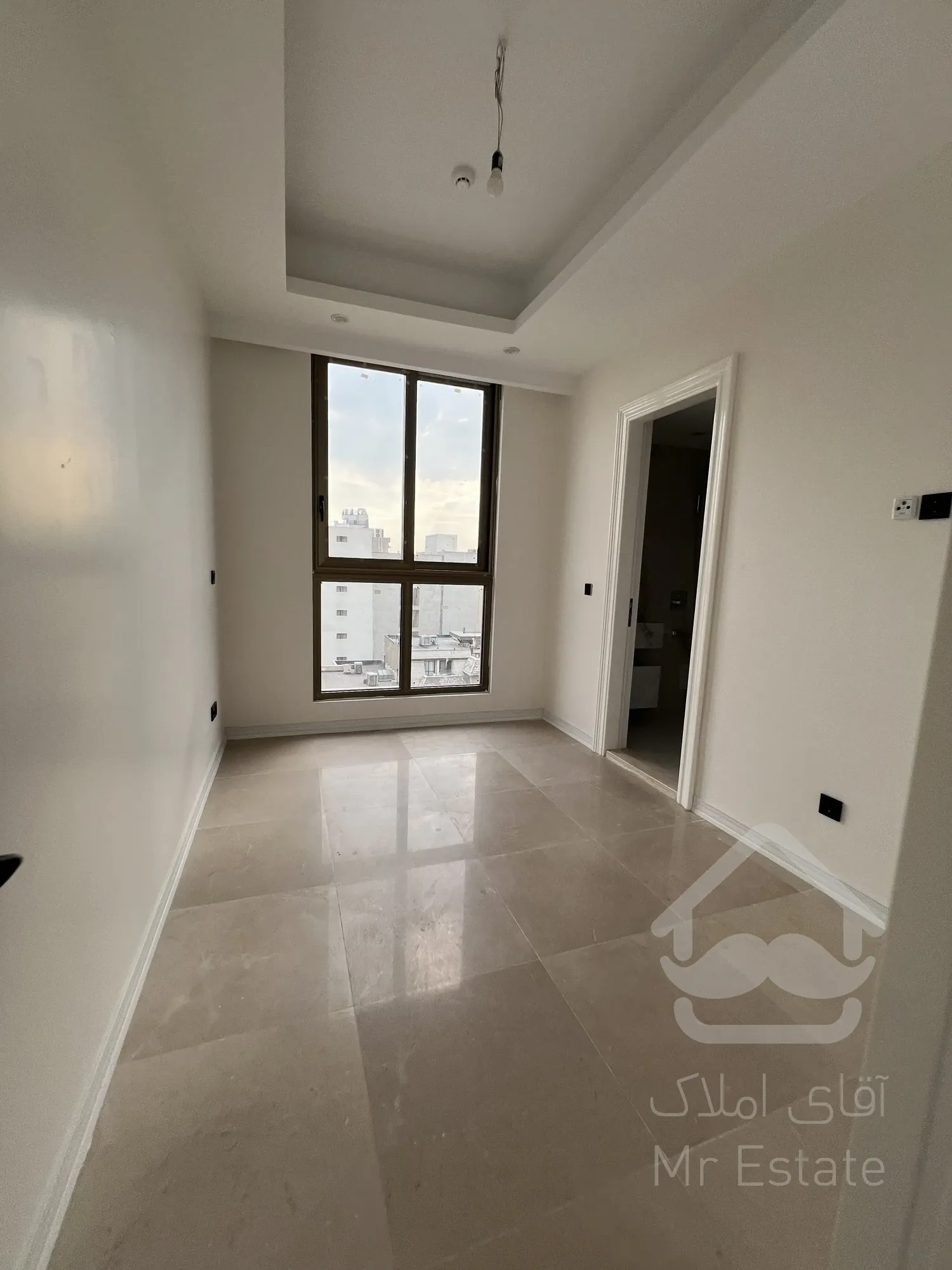 فروش یکجا اپارتمان لوکس در سئول همراه با ۲ باب مغازه