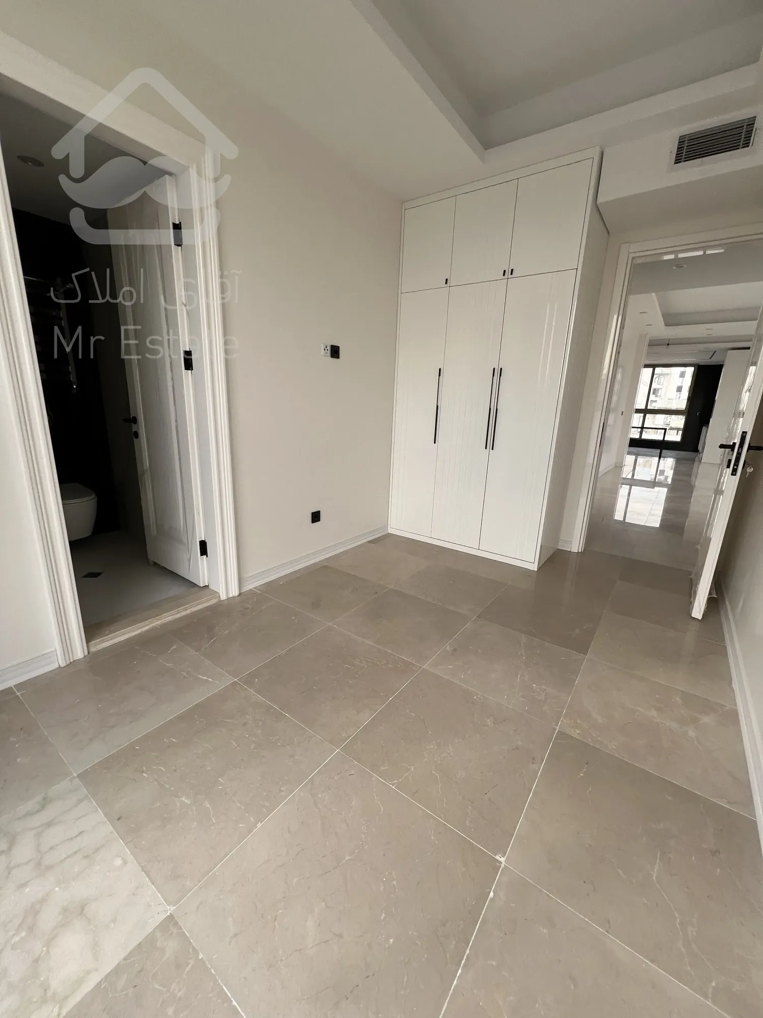 فروش یکجا اپارتمان مسکونی در سئول