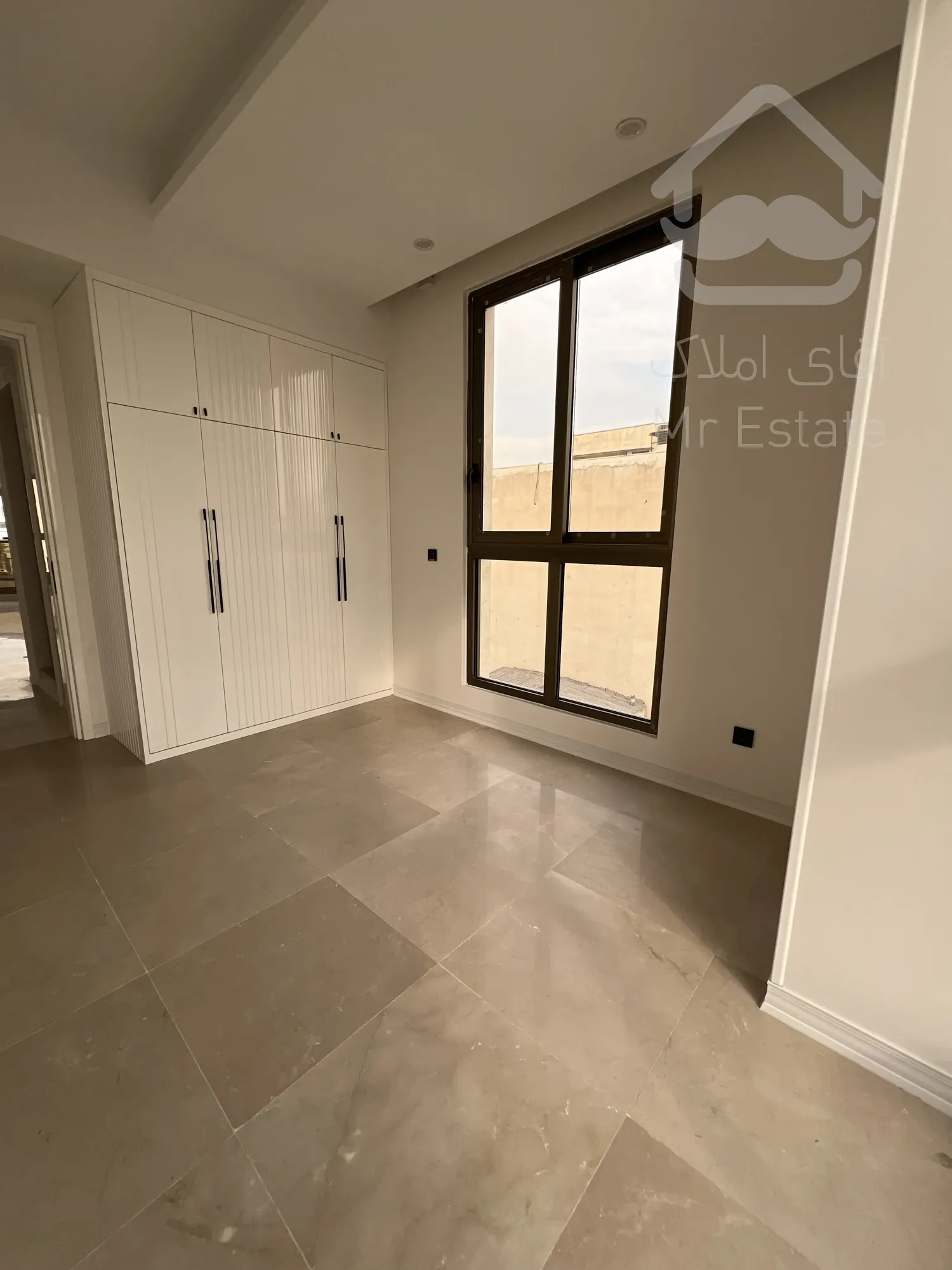 فروش یکجا اپارتمان مسکونی در سئول