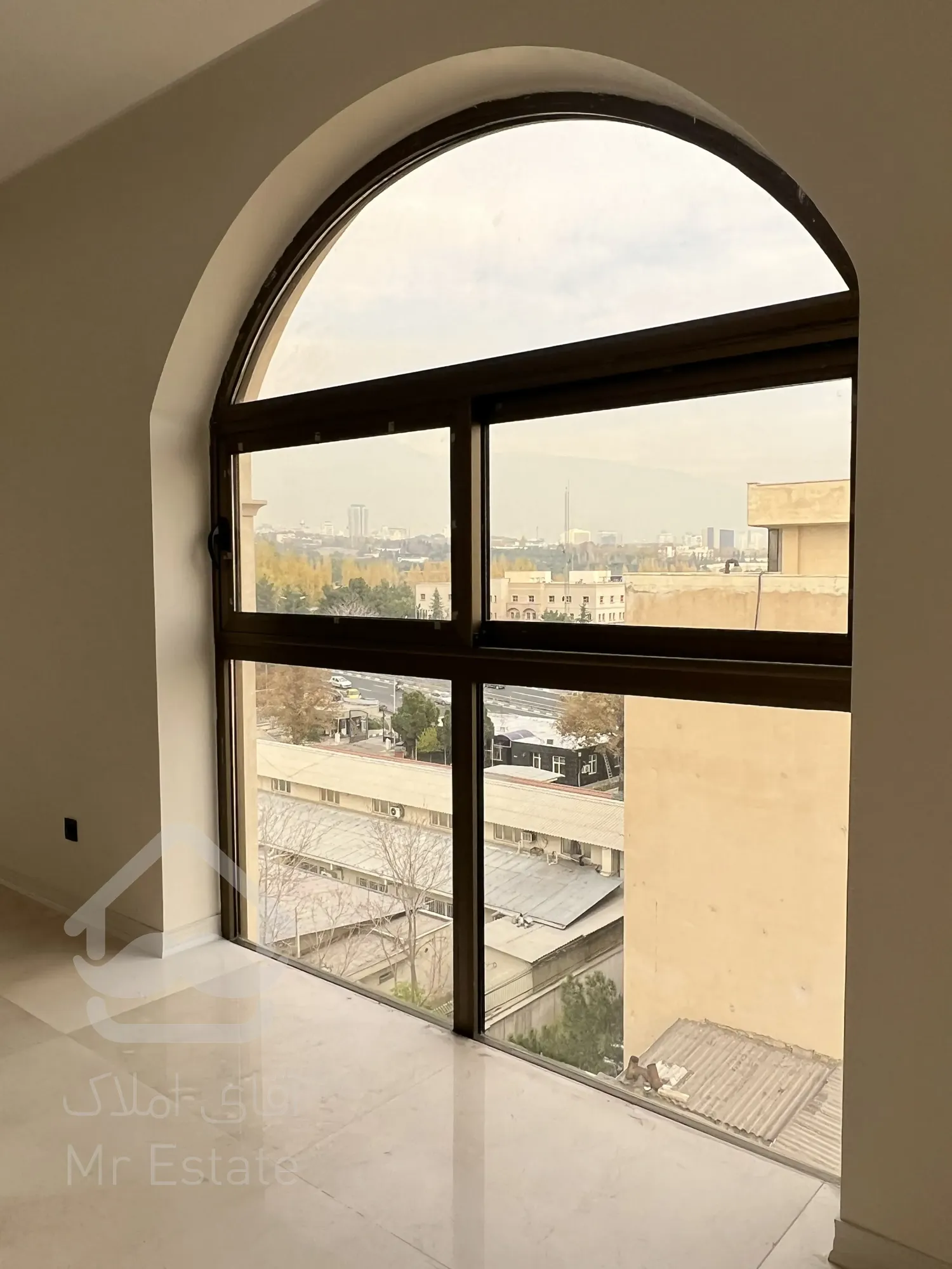 فروش یکجا اپارتمان مسکونی با متریال درجه ۱و ۲ باب مغازه