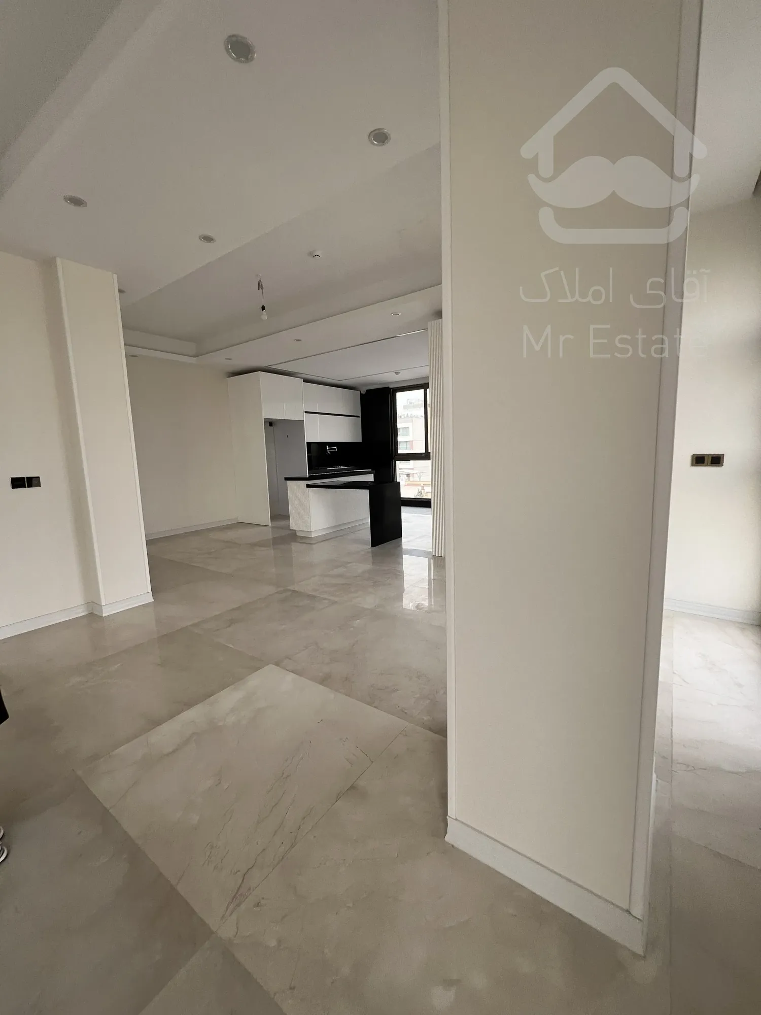 فرصتی استثنایی فروش یکجا اپارتمان سئول و ۲ باب مغازه